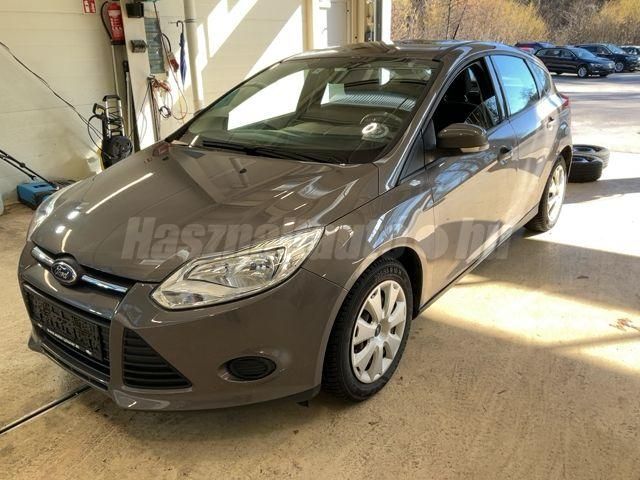 FORD FOCUS 2013 - 1