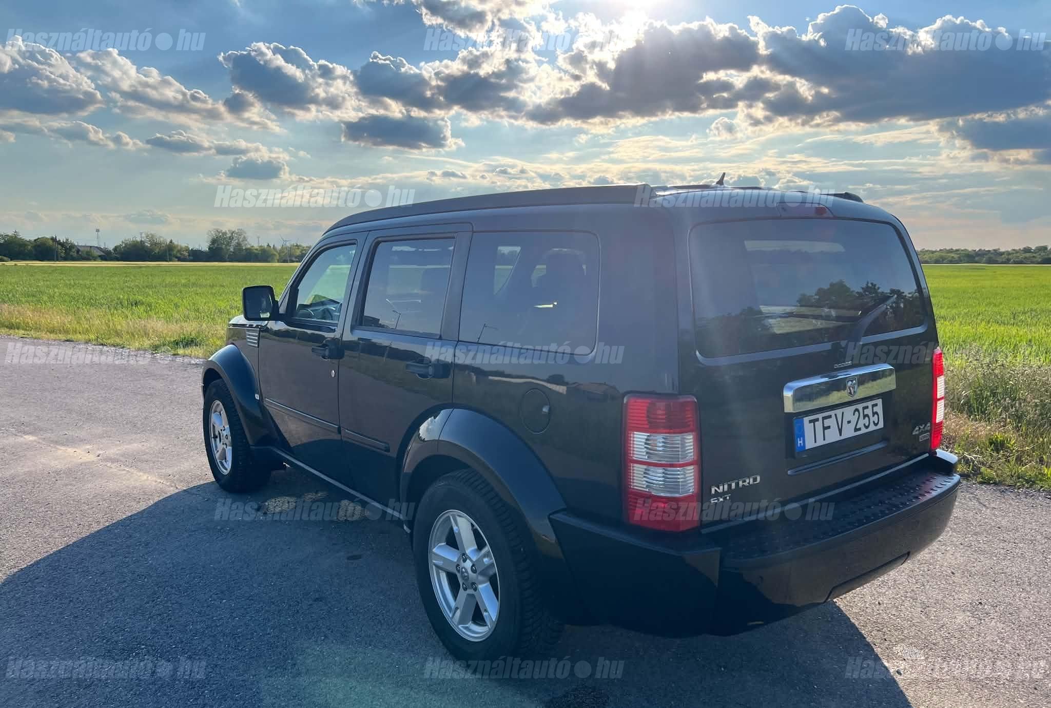 DODGE NITRO 2007/10 - 1