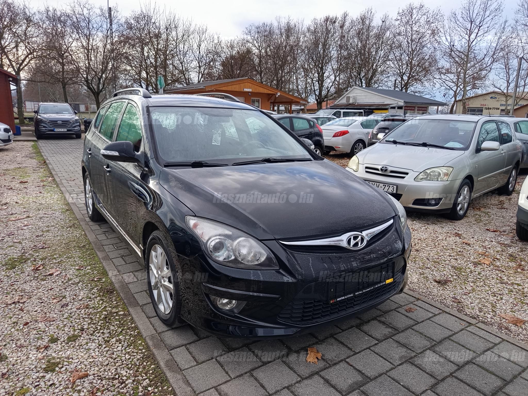 HYUNDAI I30 2011/7 - 1