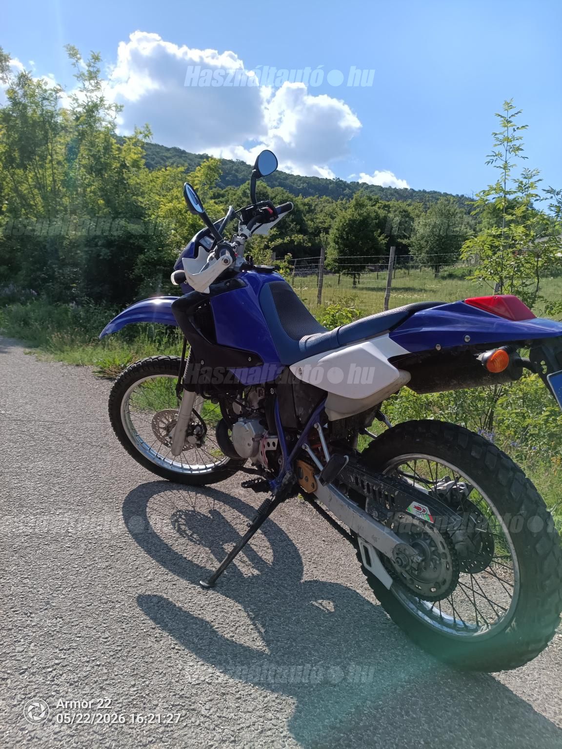 YAMAHA DT 125 2004/5 - 1