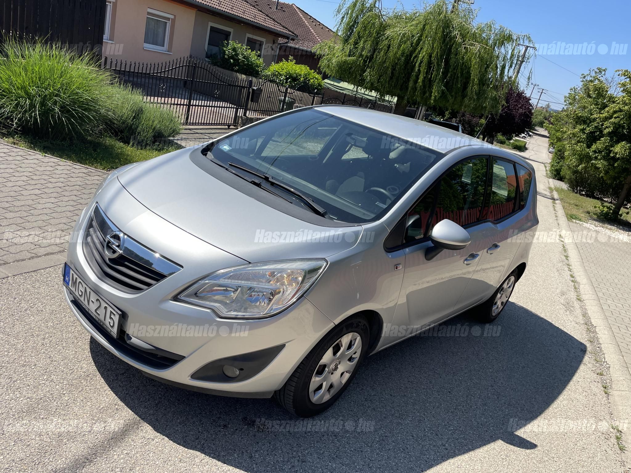 OPEL MERIVA 2012/10 - 1