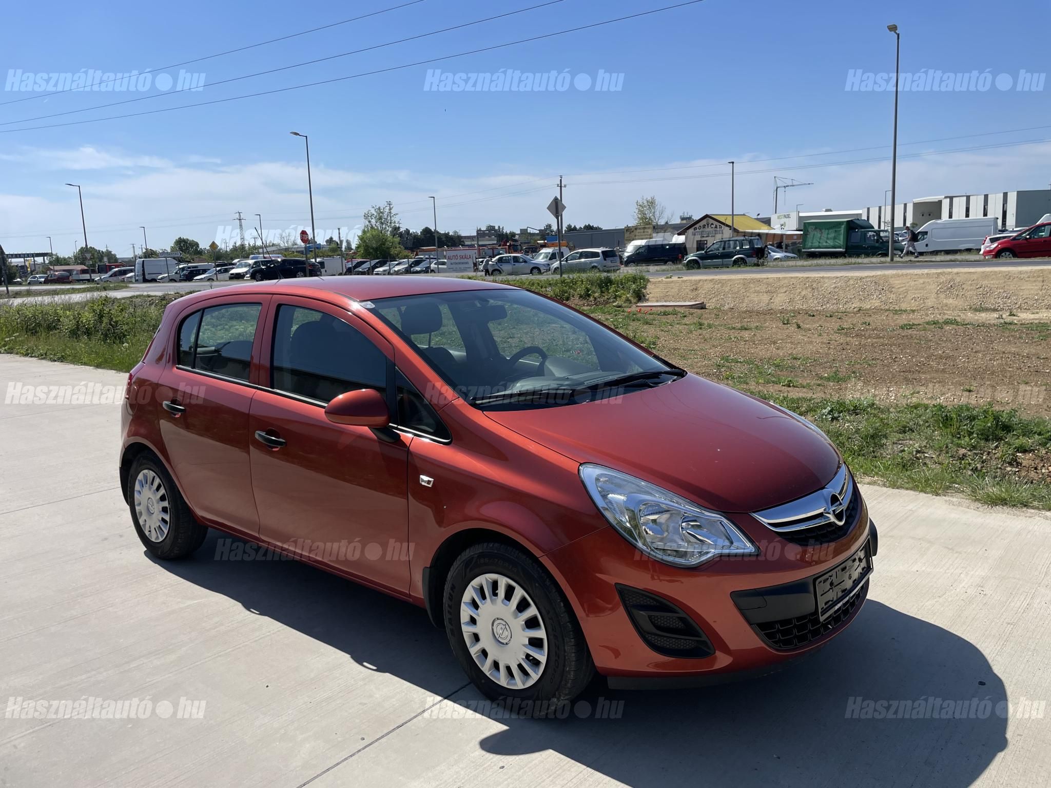 OPEL CORSA D 2011/9 - 1