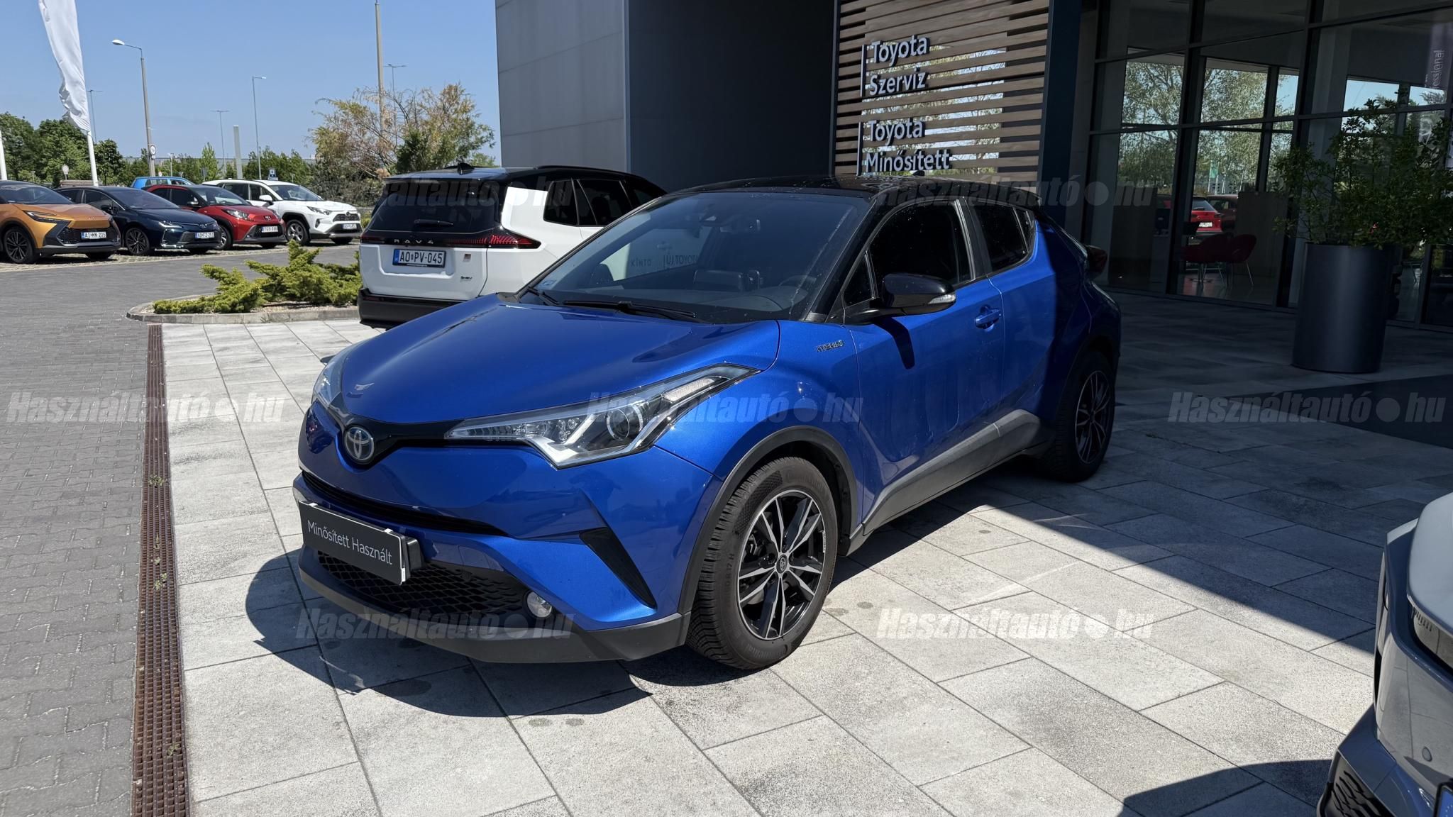 TOYOTA C-HR 2017/8 - 1