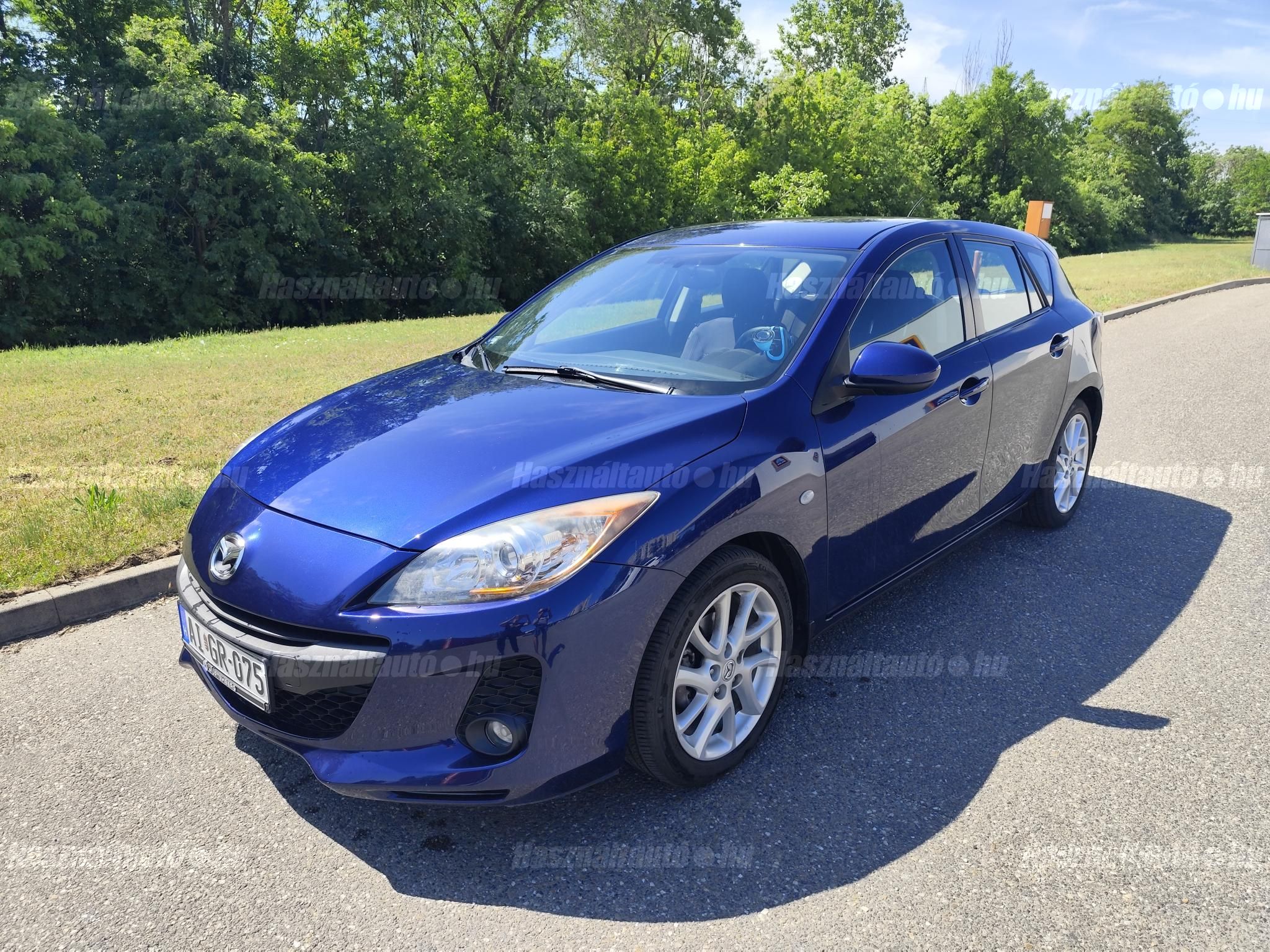 MAZDA 3 2012/2 - 1