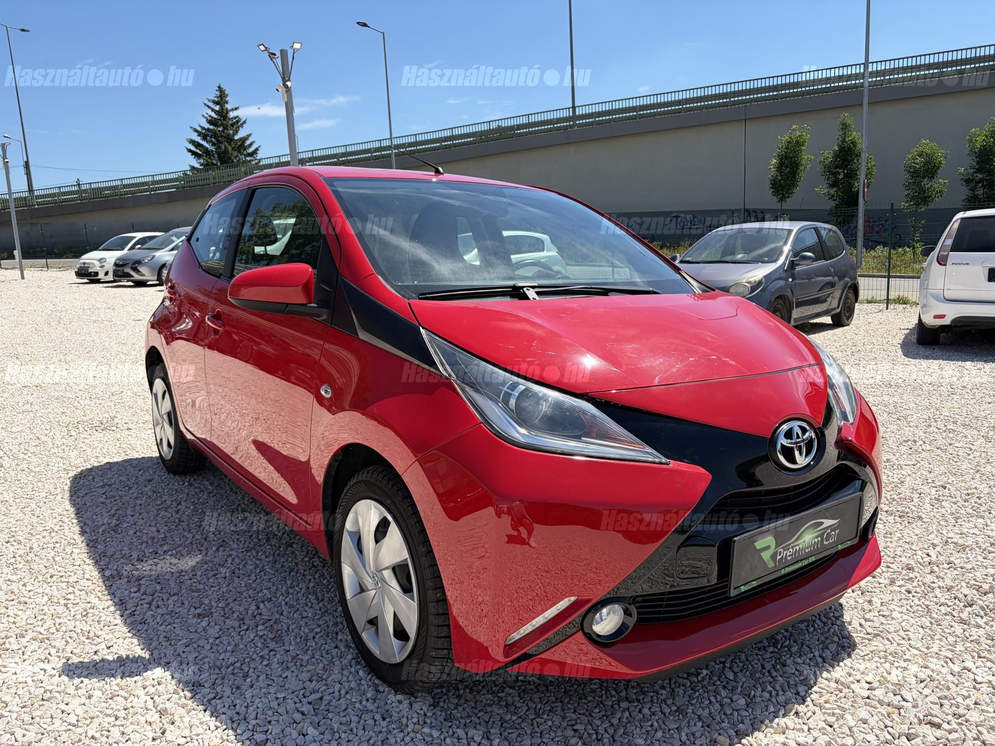 TOYOTA AYGO 2018/11 - 1