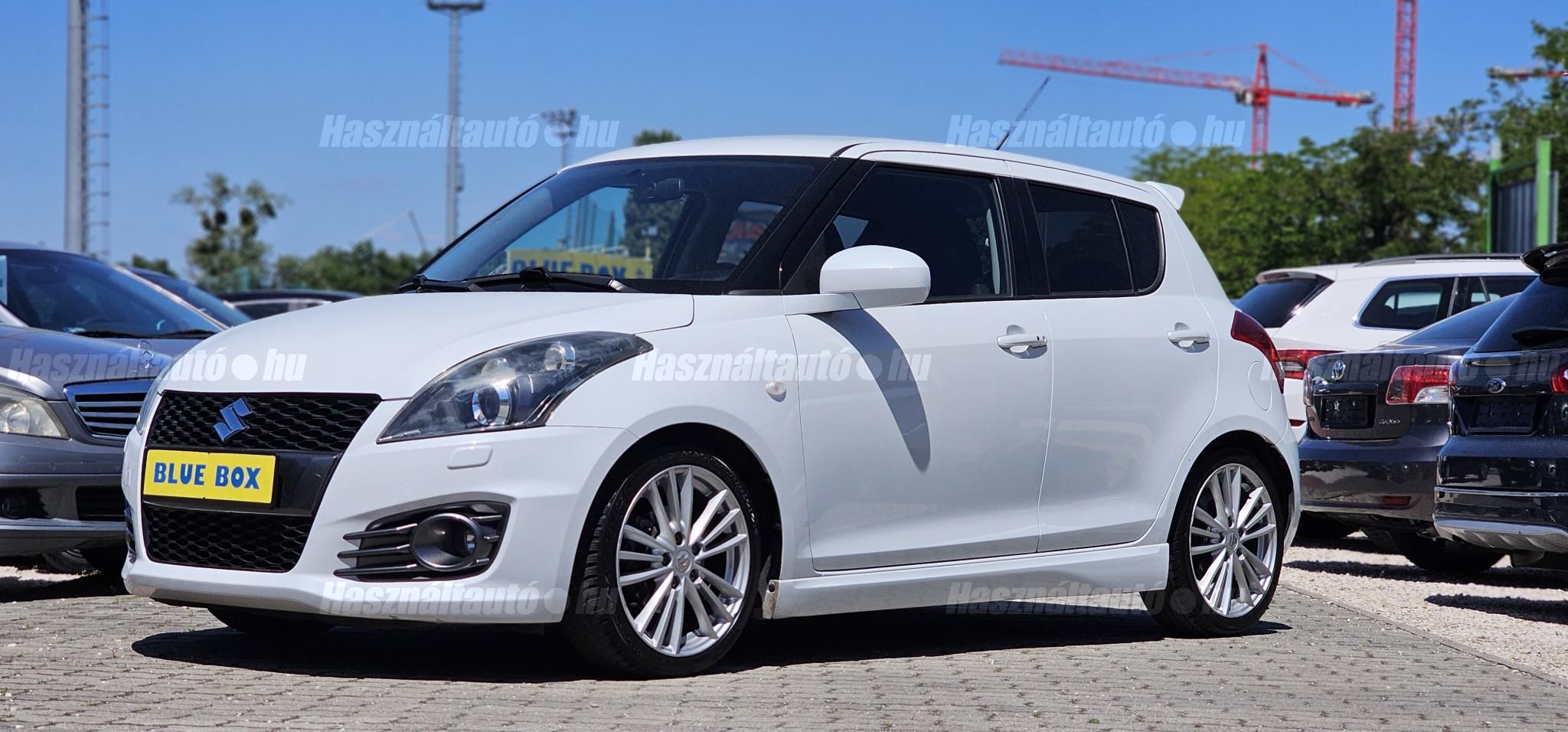 SUZUKI SWIFT 2013/10 - 1