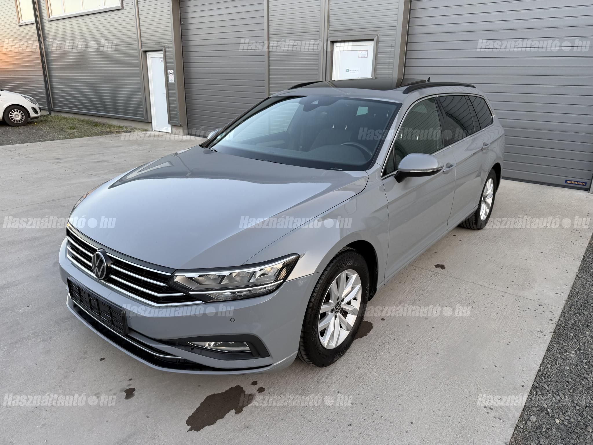 VOLKSWAGEN PASSAT VIII 2023/5 - 1