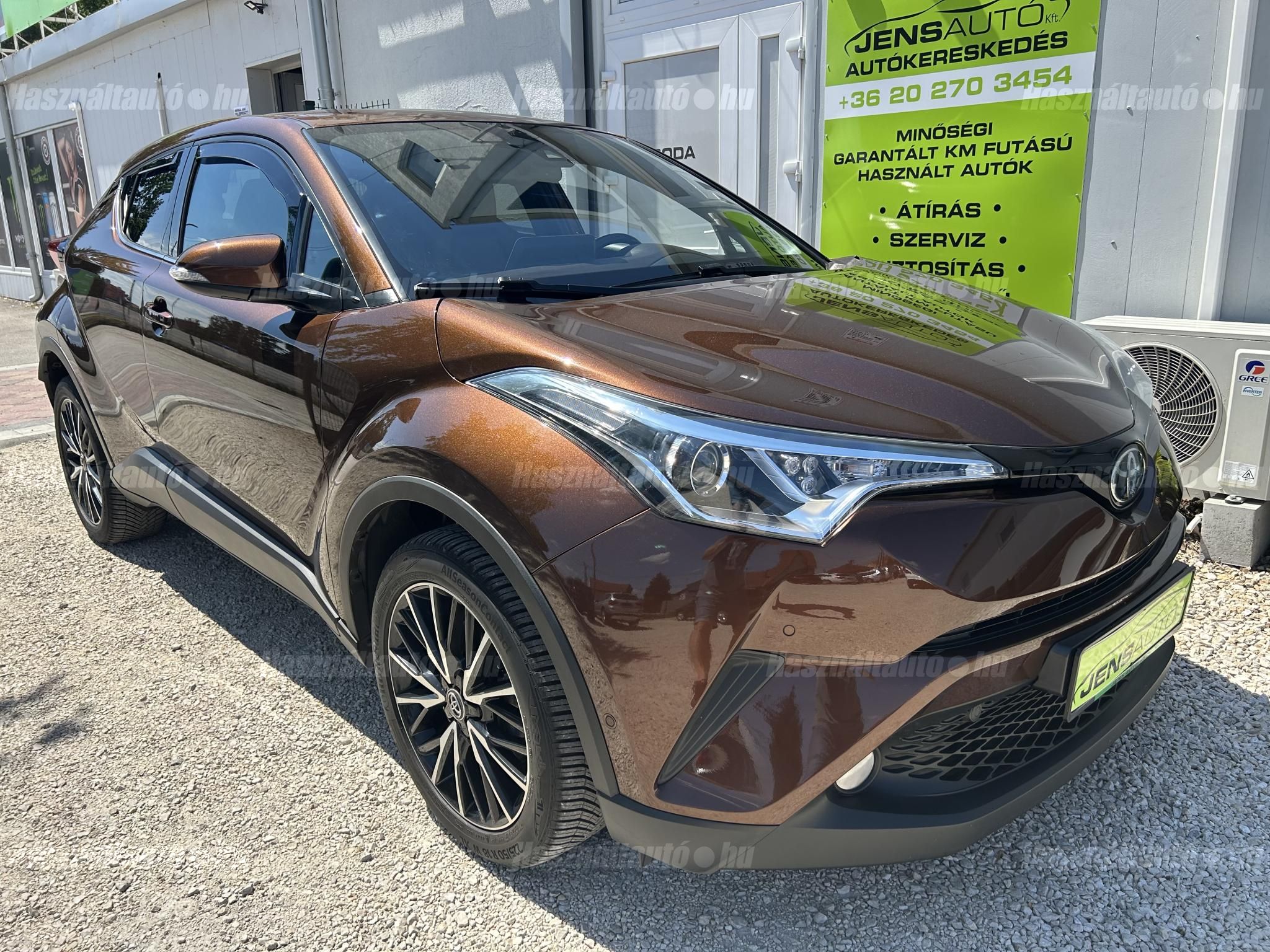 TOYOTA C-HR 2017/11 - 1