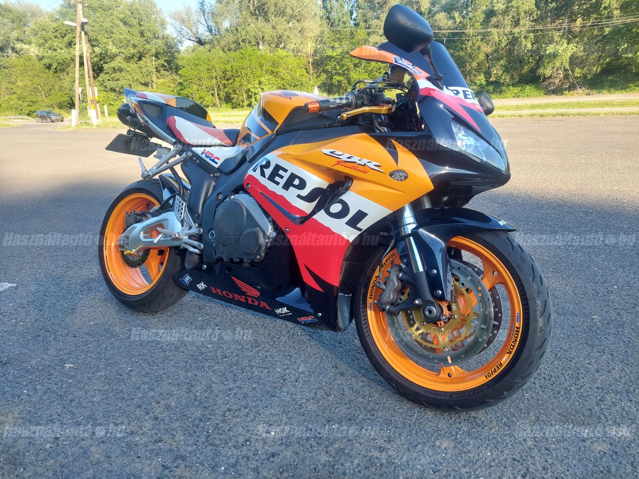 HONDA CBR 1000 RR 2007/4 - 1