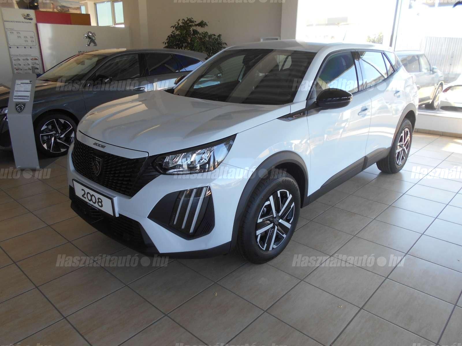 PEUGEOT 2008 2026/5 - 1