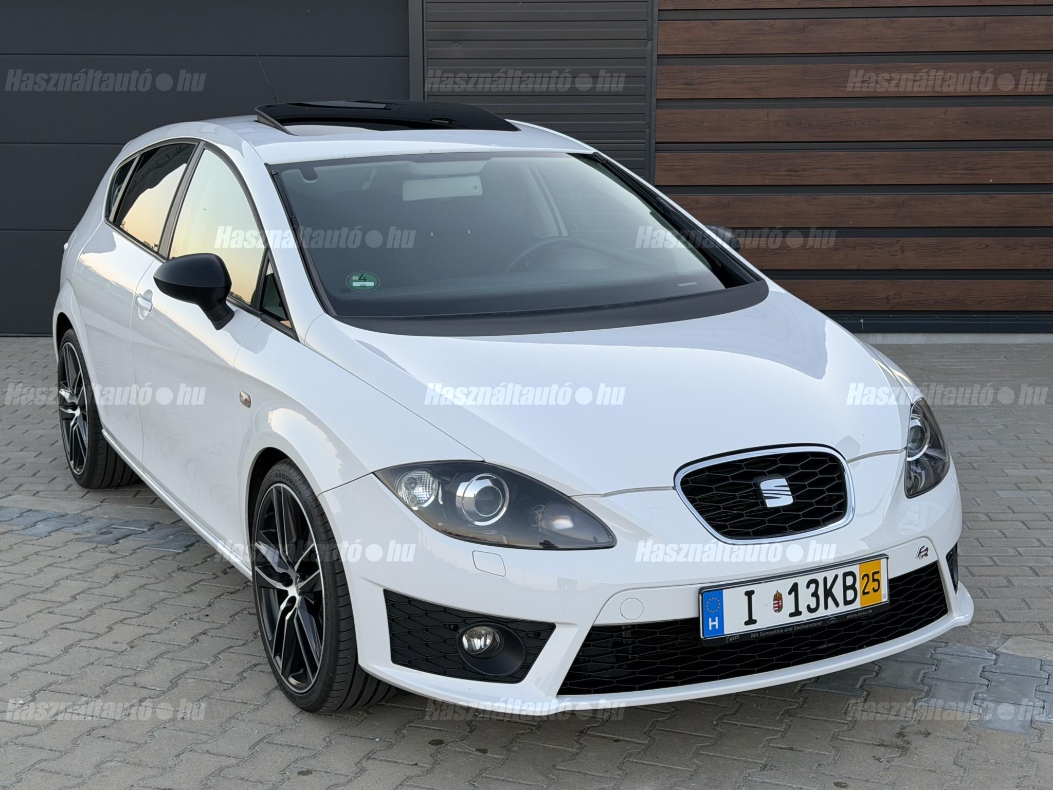 SEAT LEON 2011/10 - 1