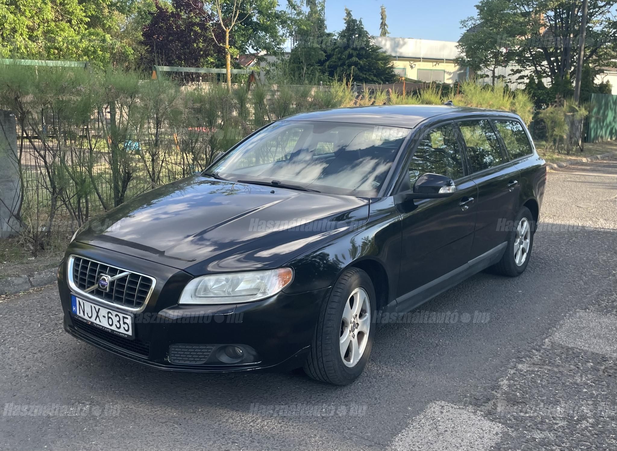 VOLVO V70 2010/10 - 1