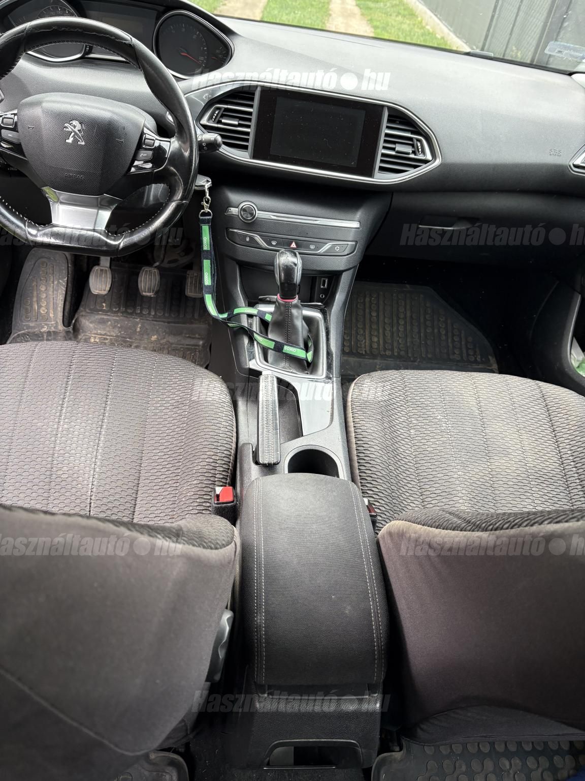 PEUGEOT 308 2015/6 - 1