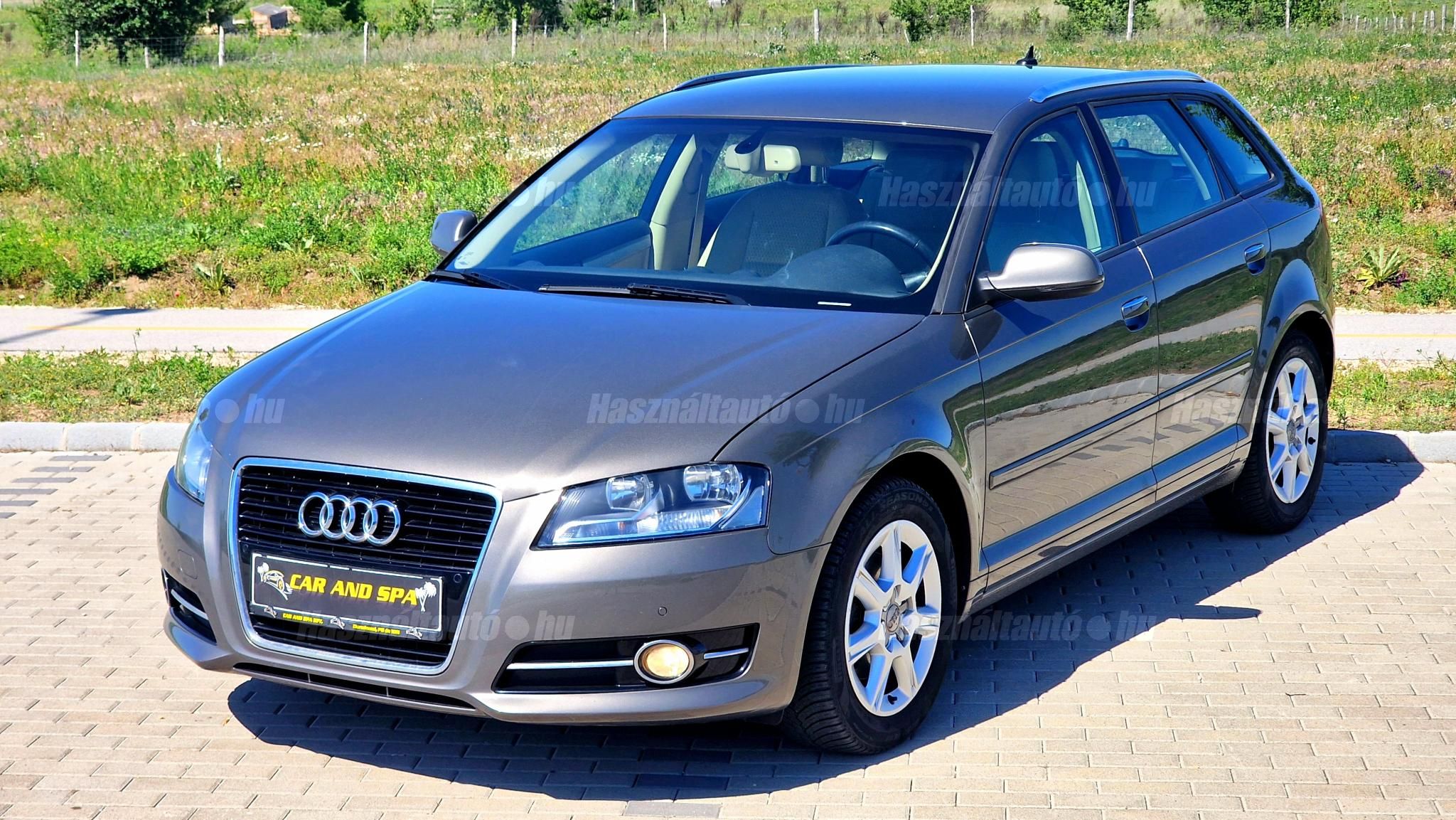 AUDI A3 2012/10 - 1