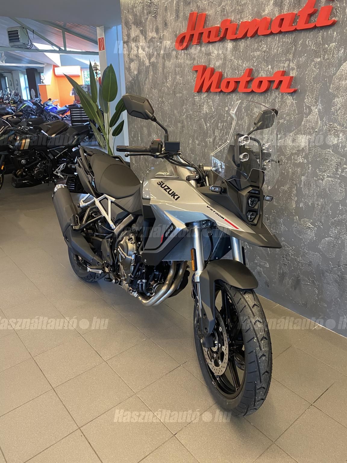 SUZUKI DL 800 2026 - 1
