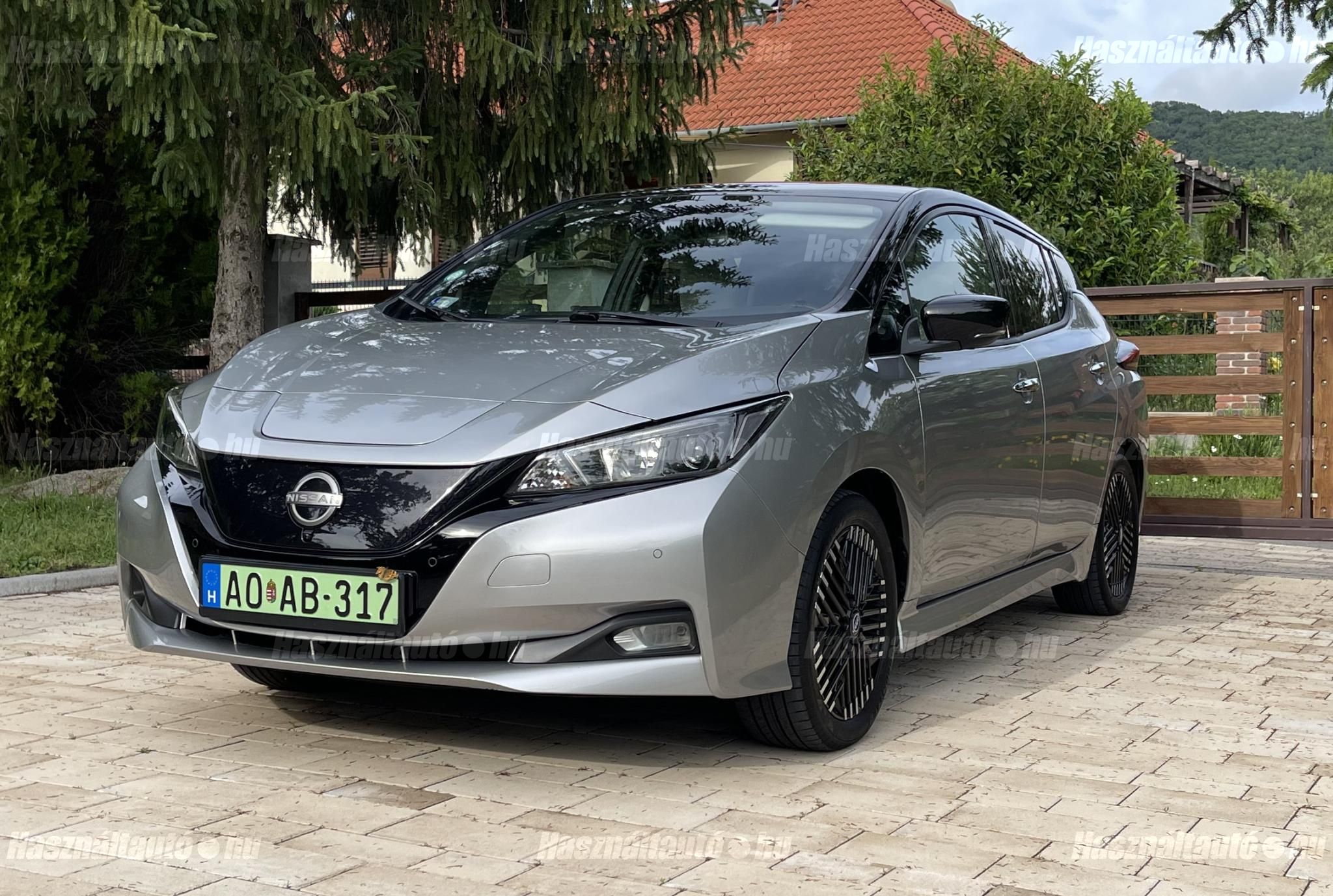 NISSAN LEAF 2022/12 - 1