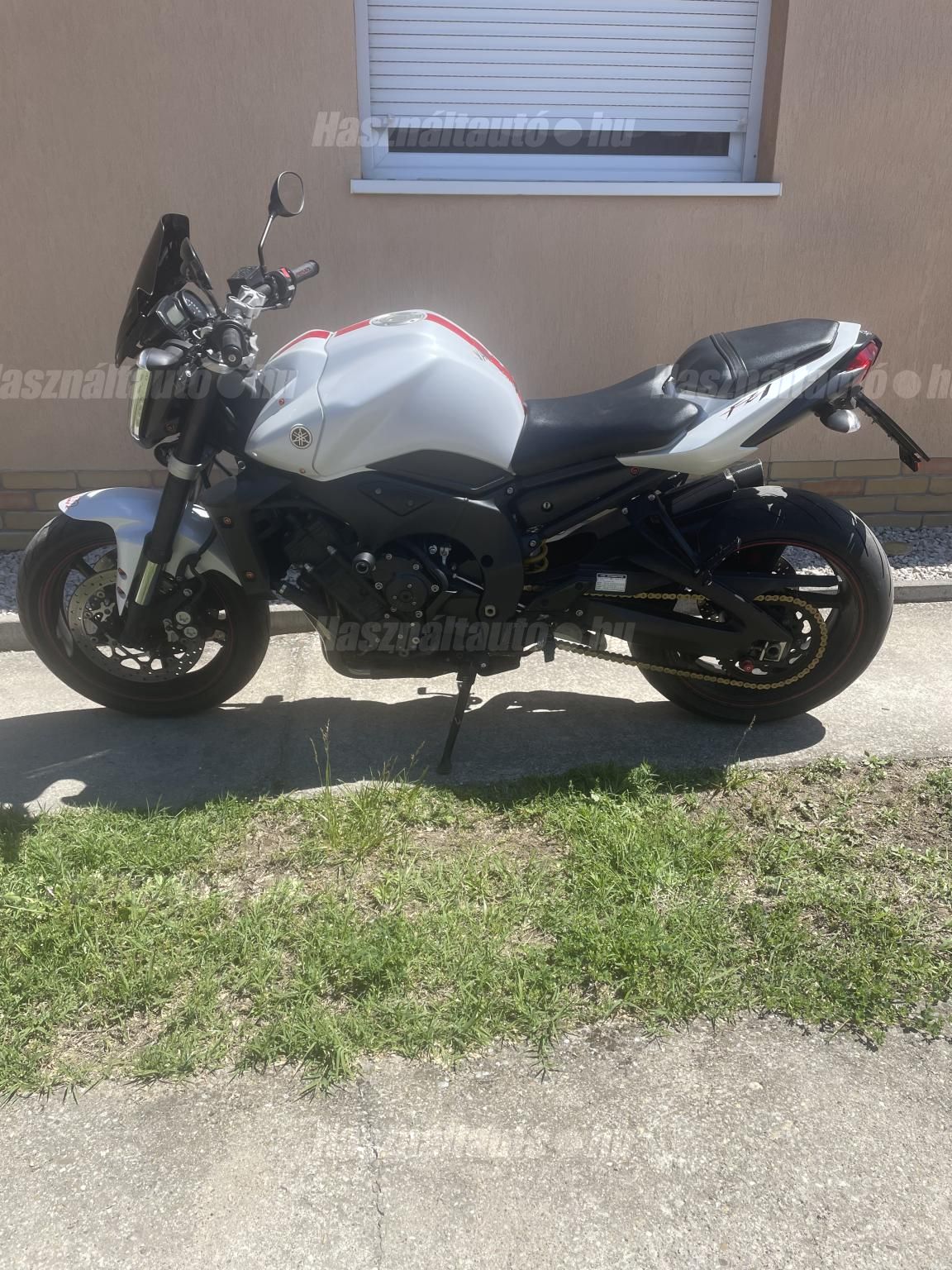 YAMAHA FZ1 2008/4 - 1
