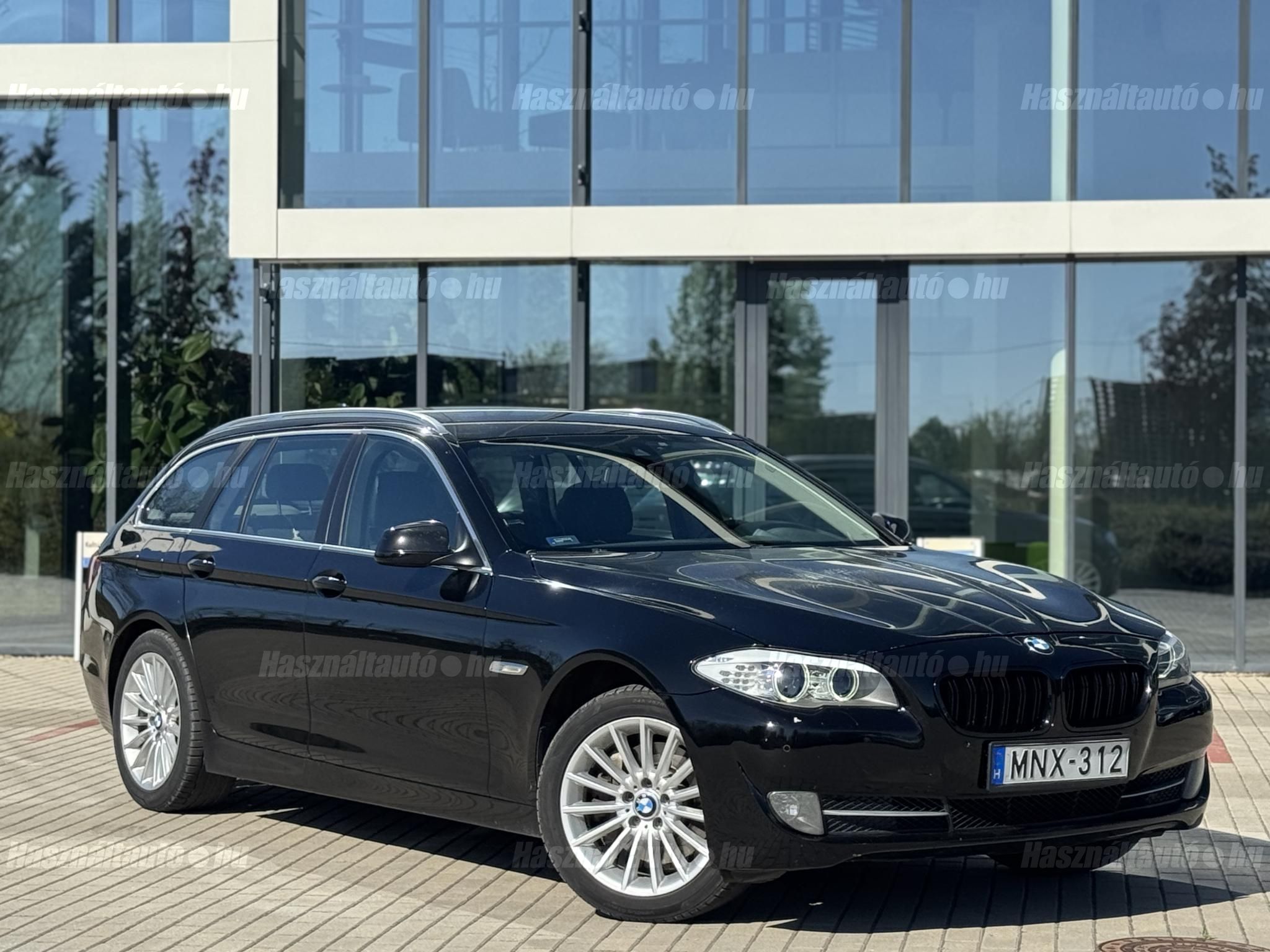 BMW 525 2012 - 1