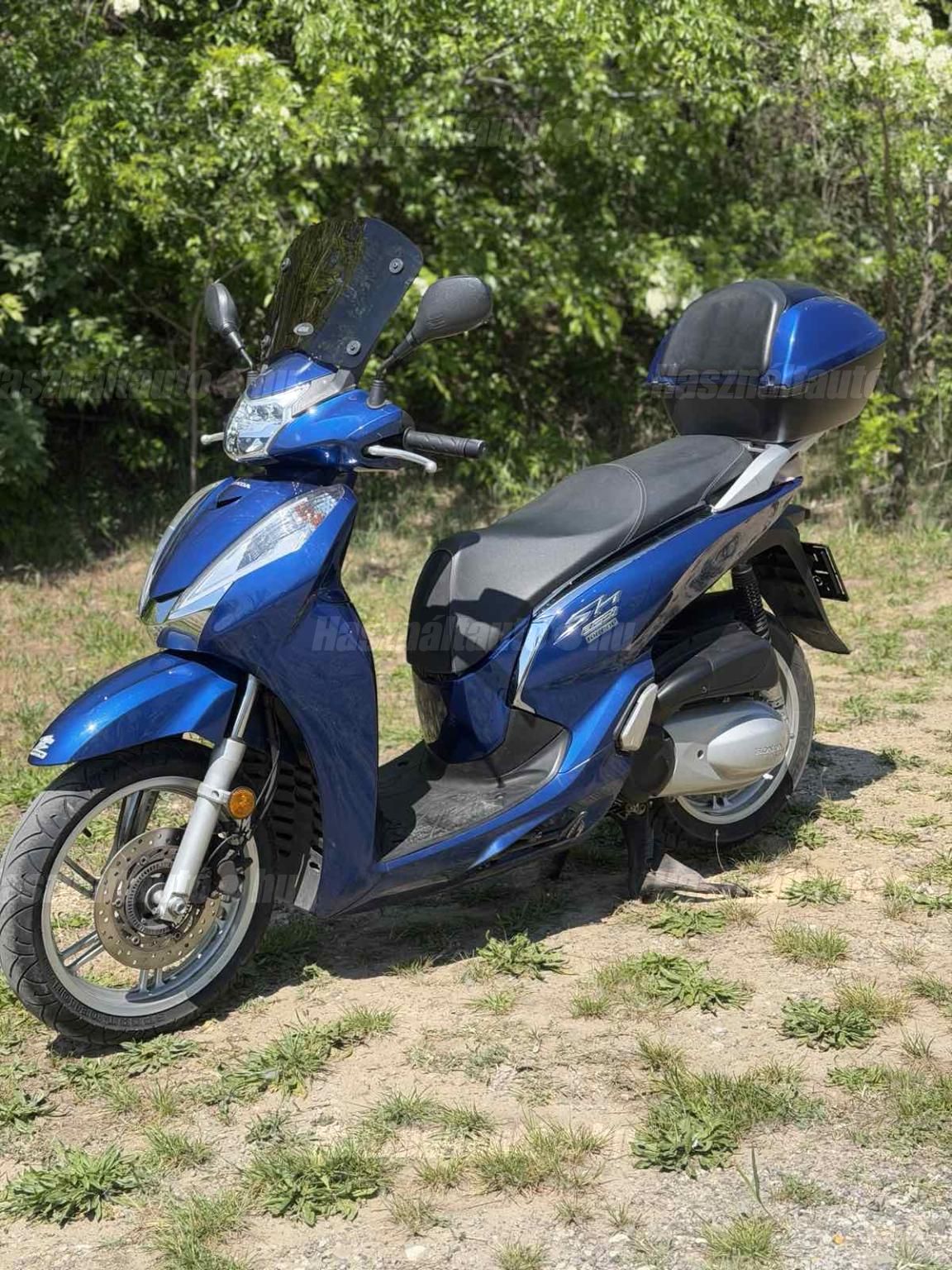 HONDA SH 300 2016/9 - 1