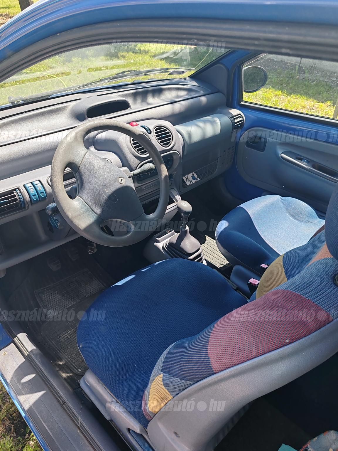 RENAULT TWINGO 1996/3 - 1