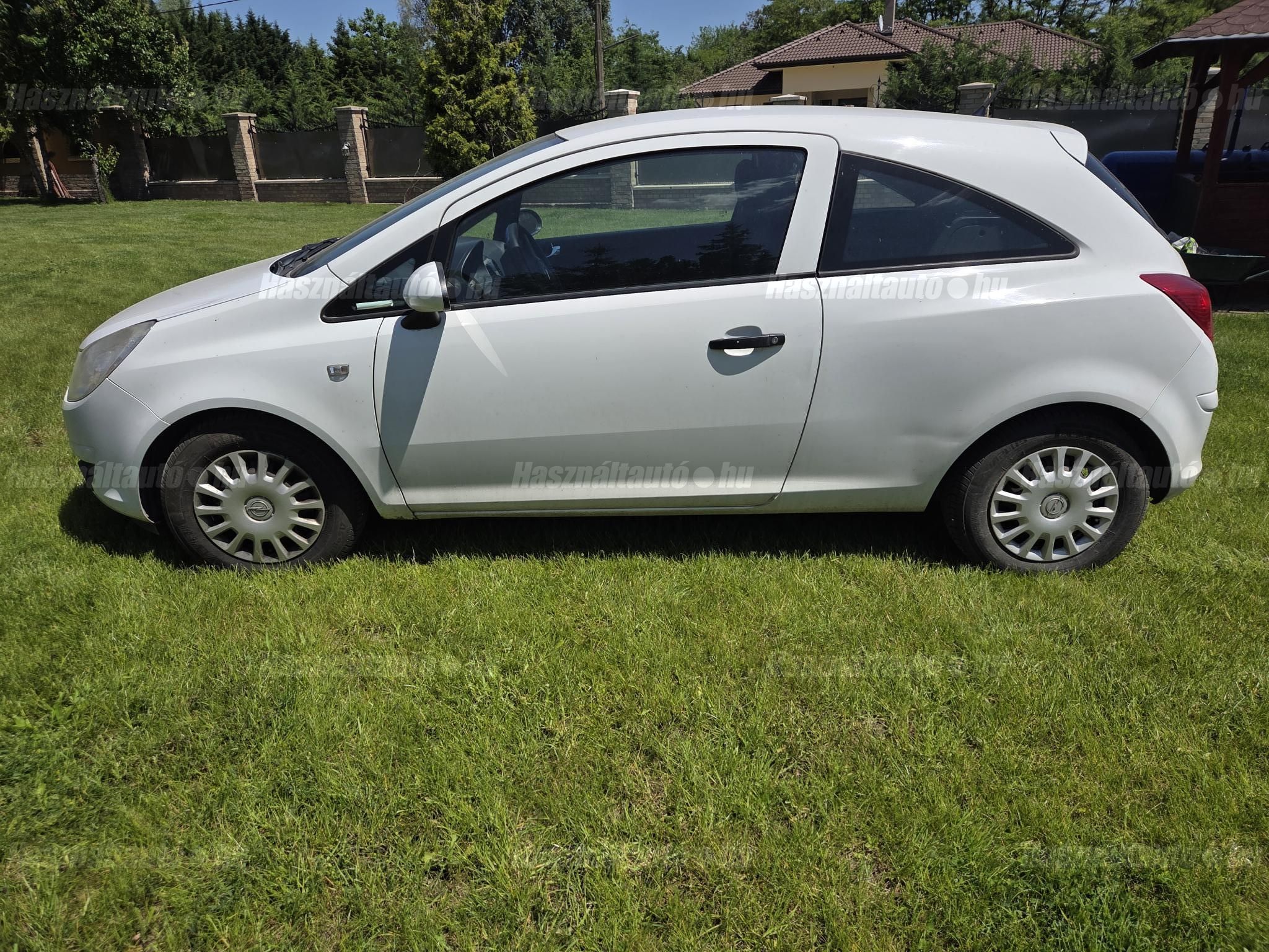 OPEL CORSA D 2009/12 - 1