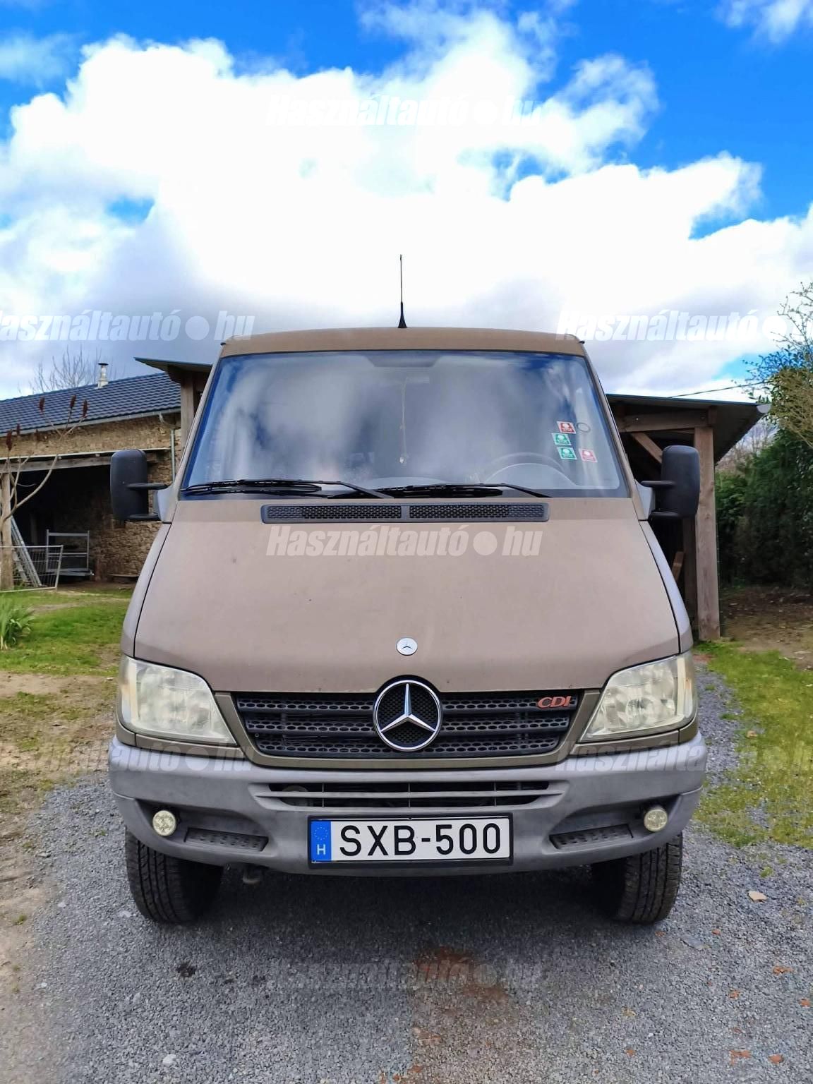 MERCEDES-BENZ 2004/1 - 1