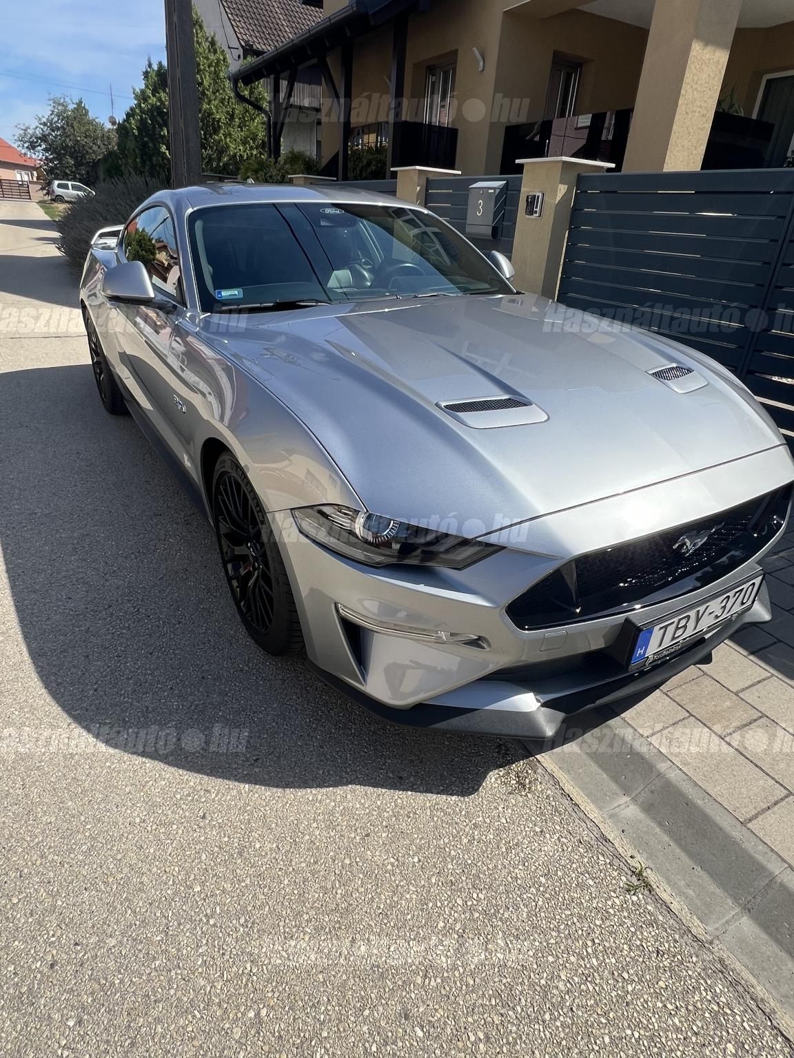FORD MUSTANG 2022 - 1