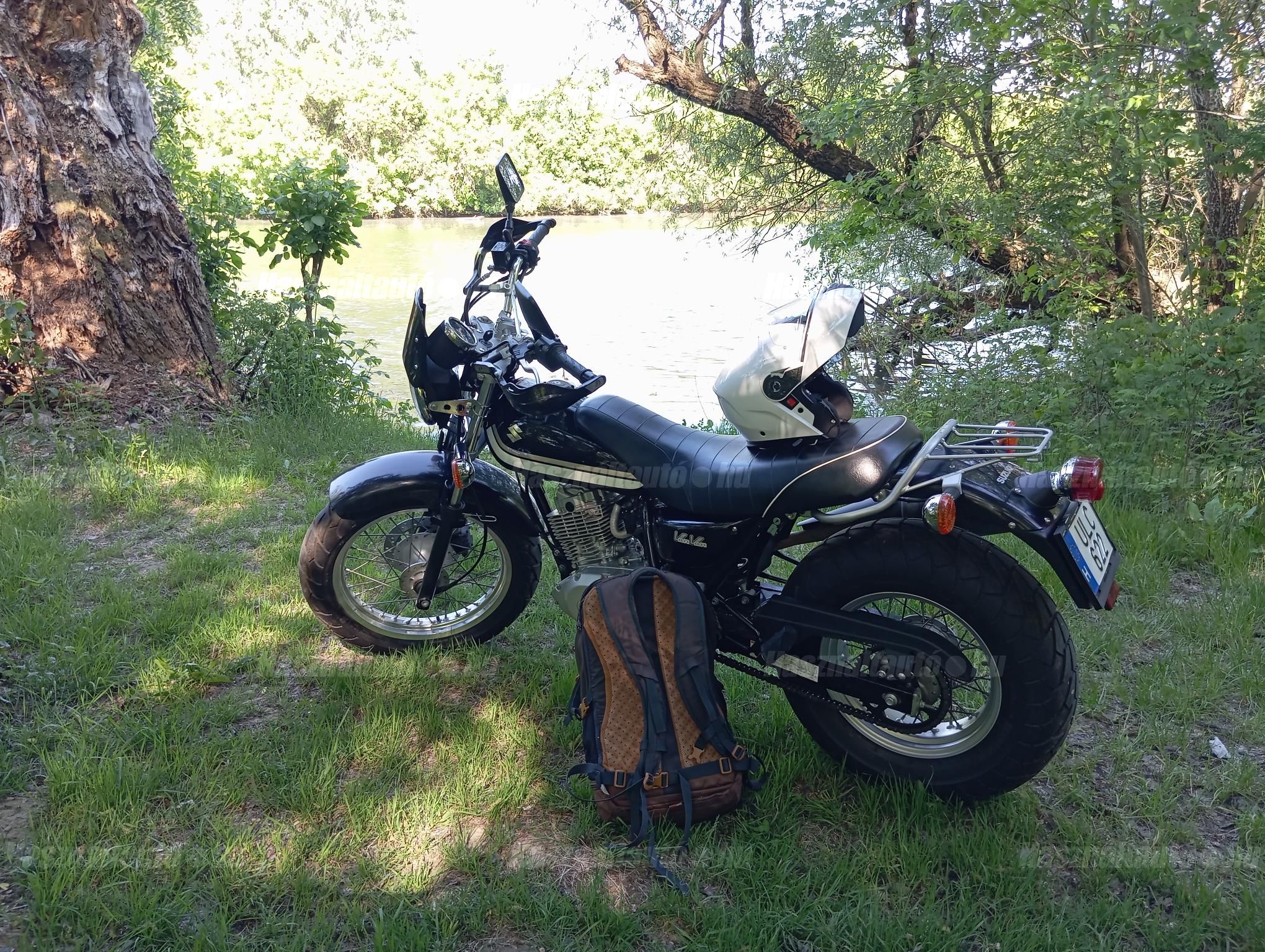 SUZUKI RV 125 2013/7 - 1