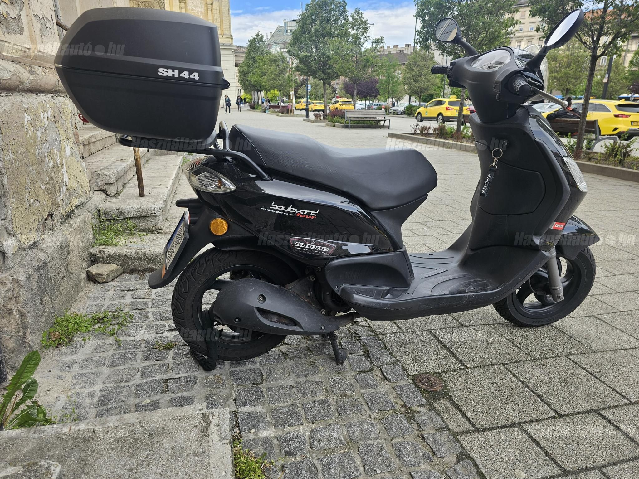 DERBI BOULEVARD 125 2010/1 - 1