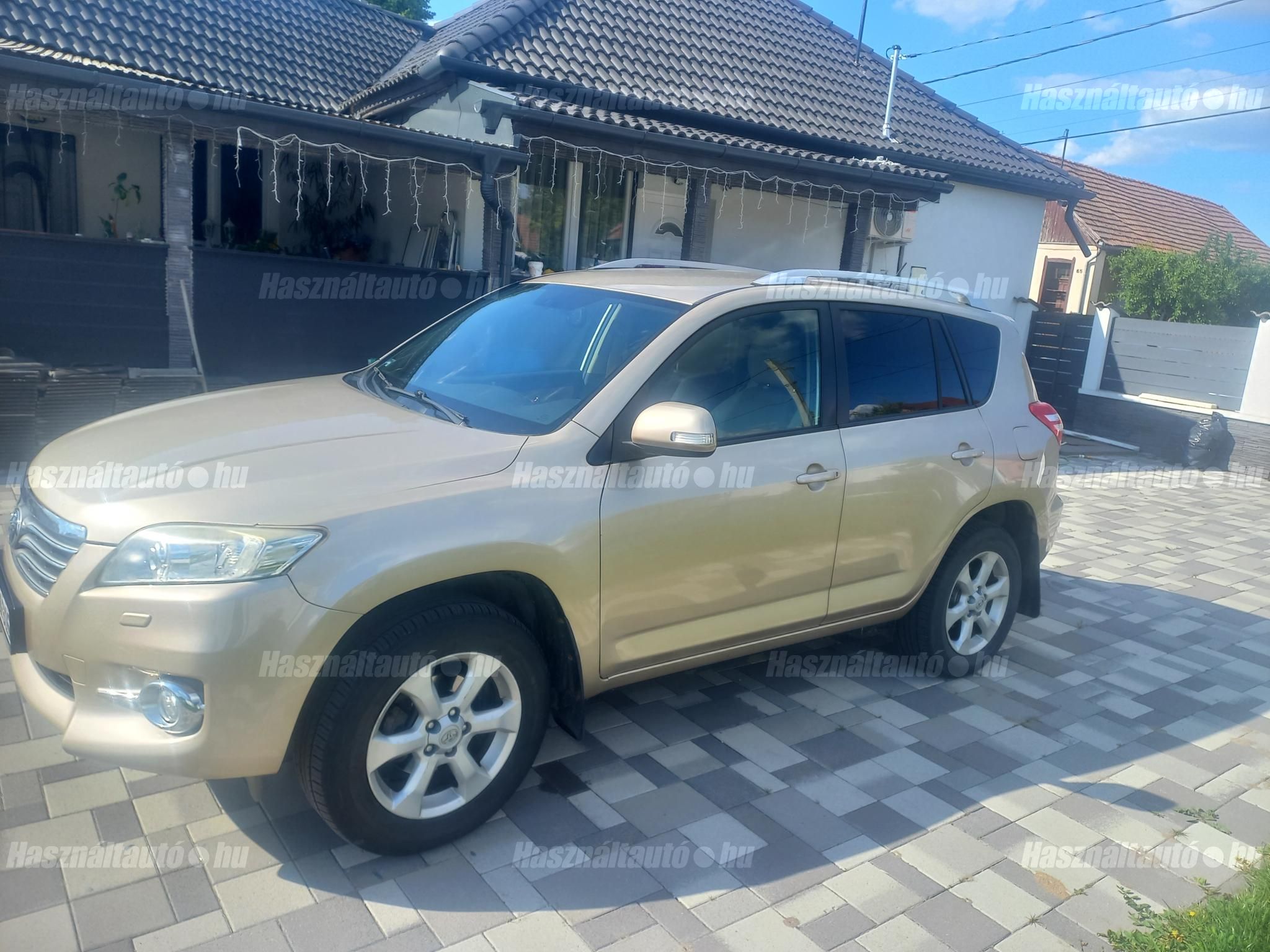 TOYOTA RAV 4 2012/1 - 1