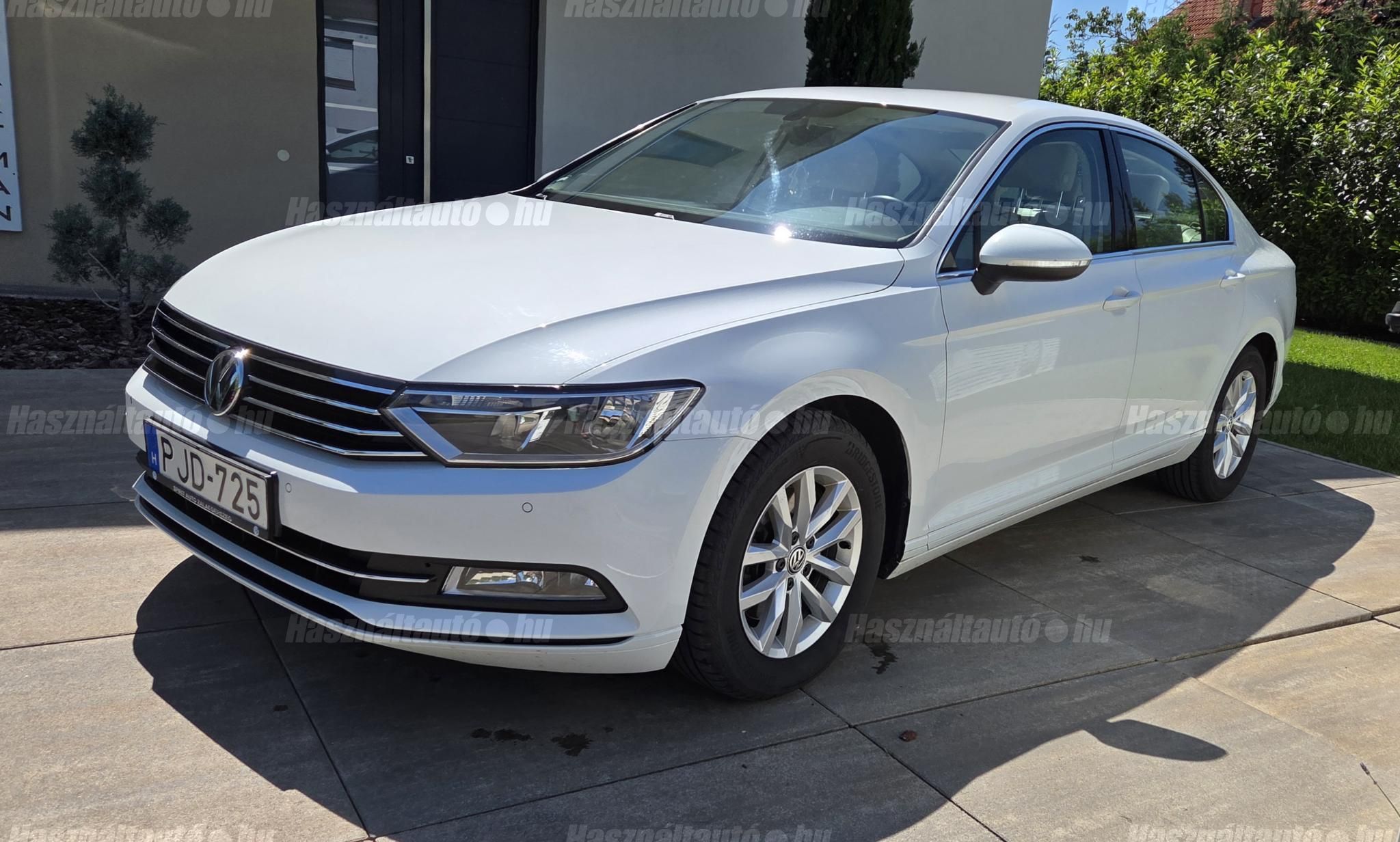 VOLKSWAGEN PASSAT VIII 2017/12 - 1