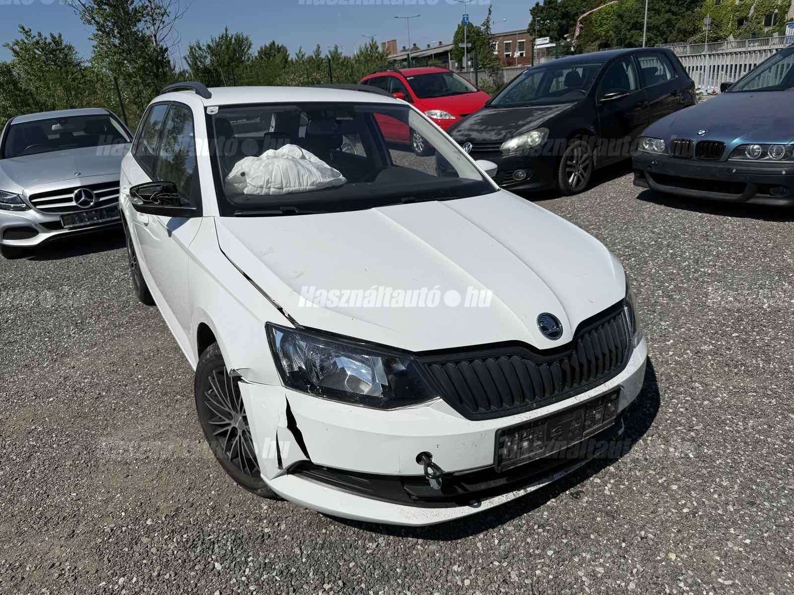 SKODA FABIA 2015 - 1