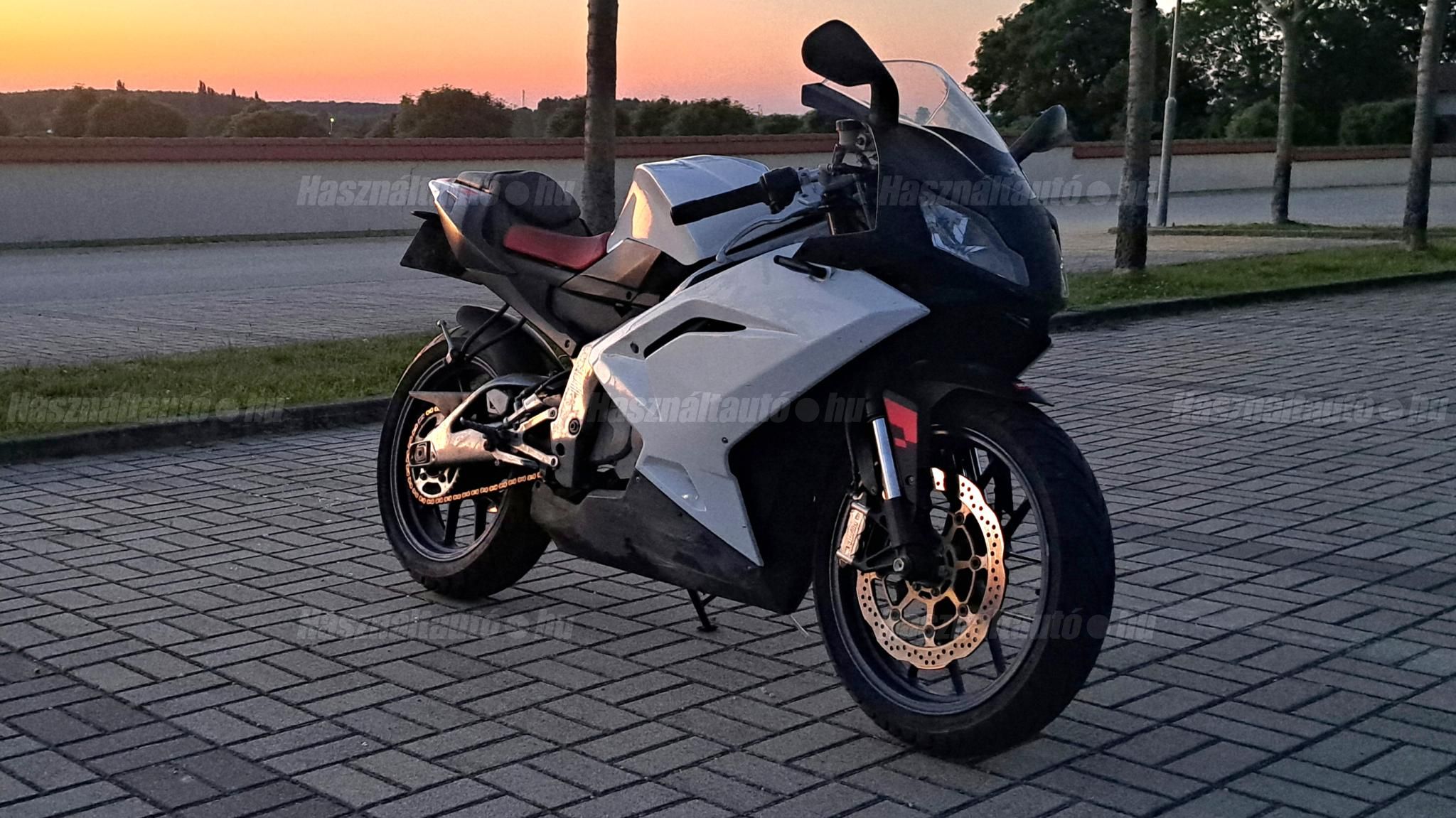 APRILIA RS 125 2006 - 1
