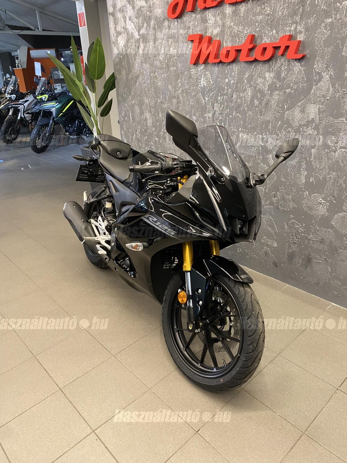 YAMAHA YZF R 125 2026 - 1