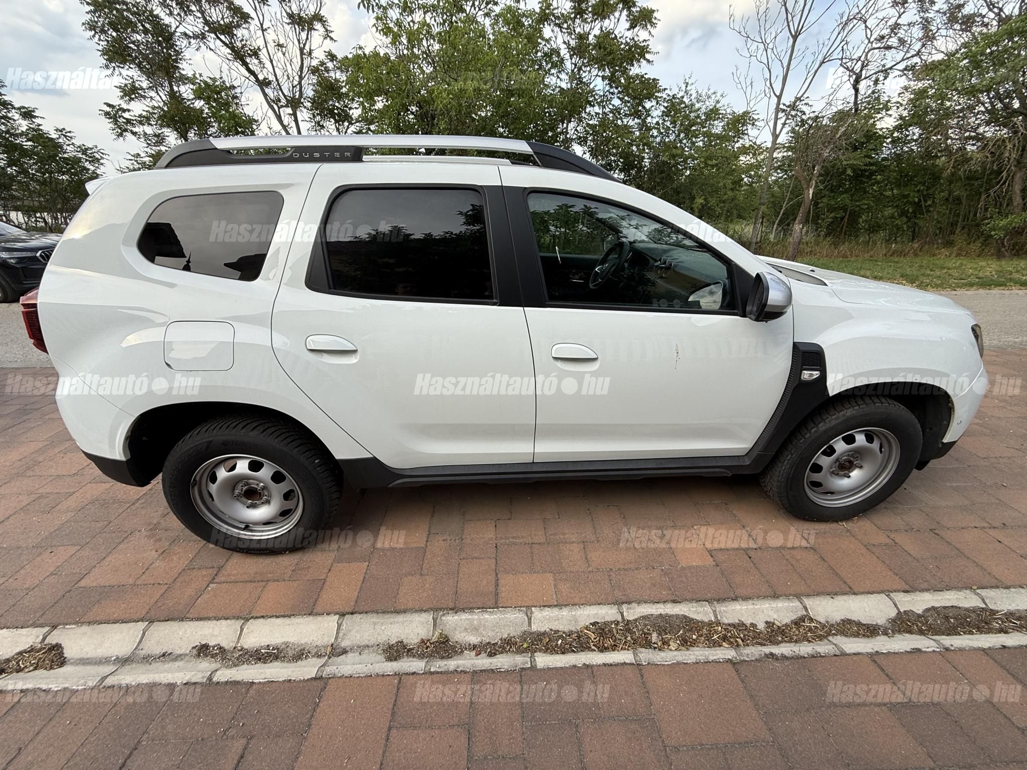 DACIA DUSTER 2022 - 1