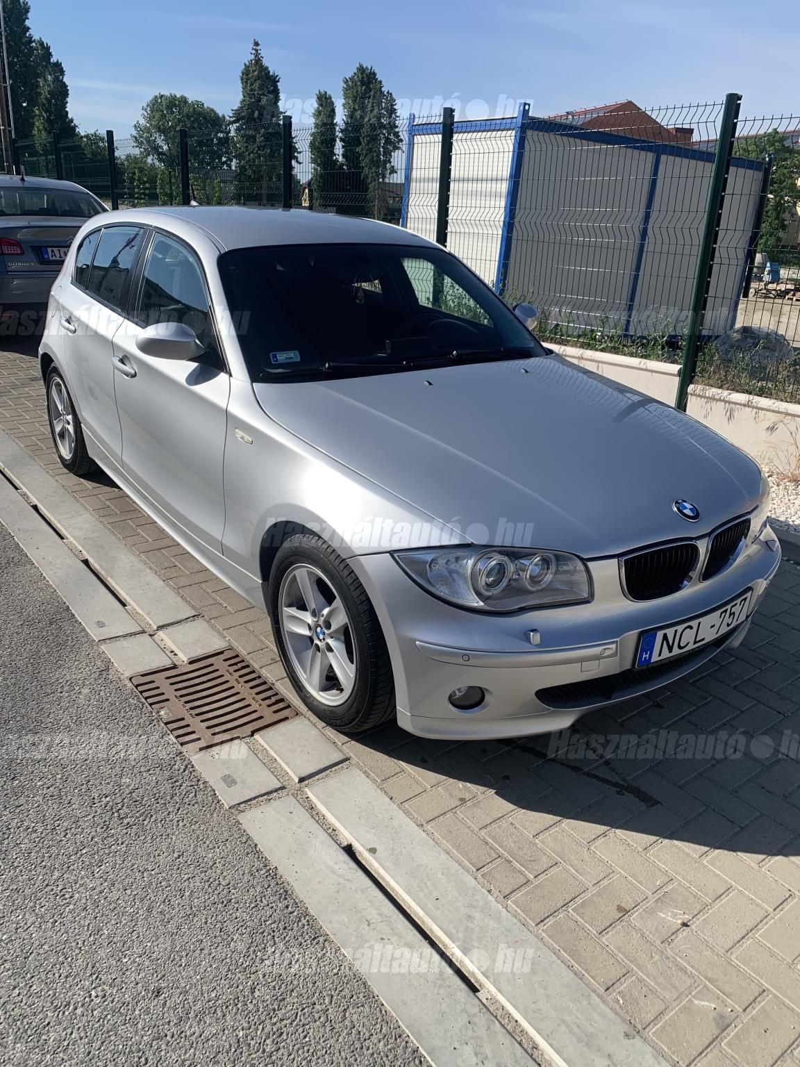 BMW 120 2005/11 - 1
