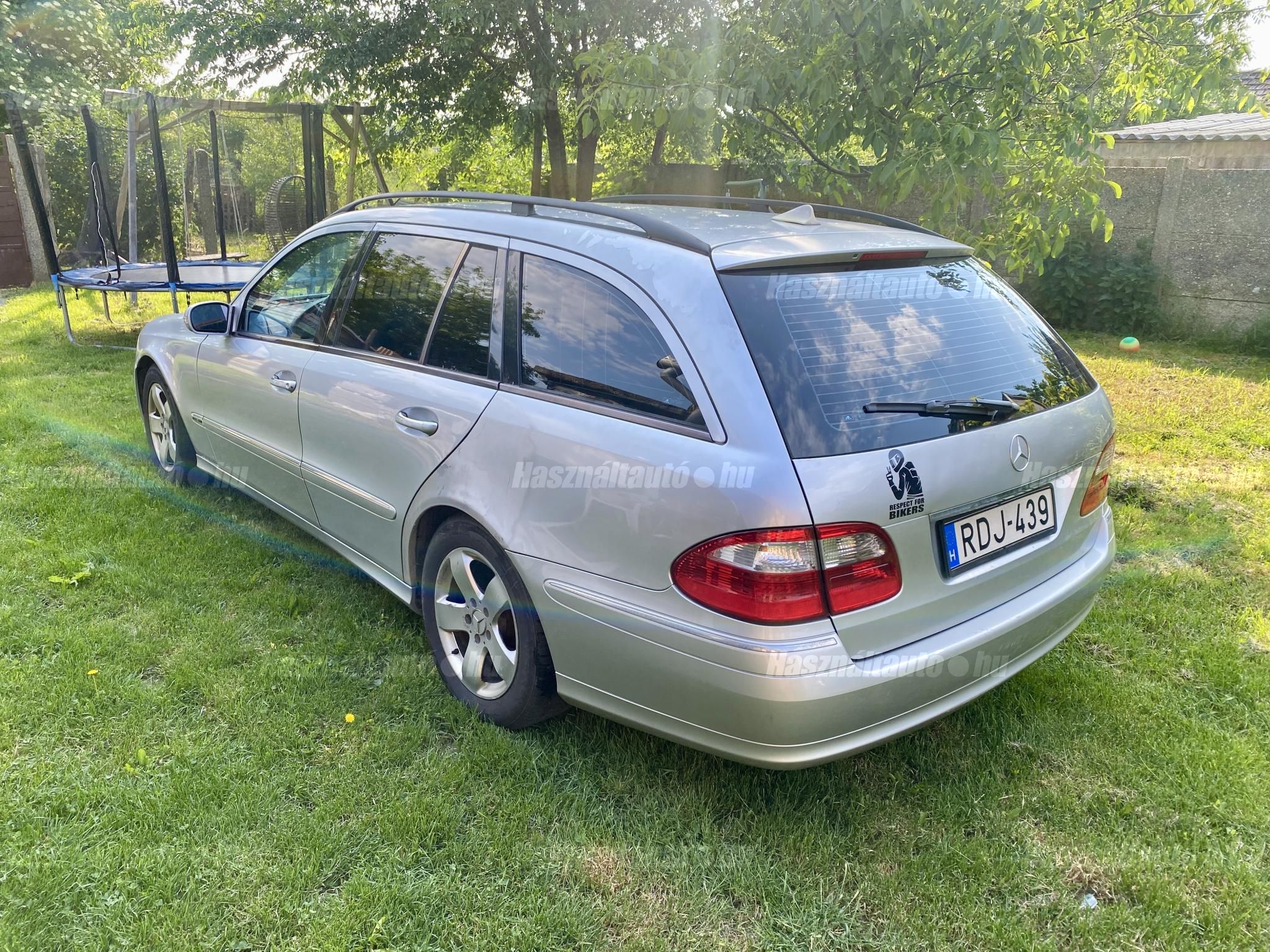 MERCEDES-BENZ E 220 2004/2 - 1