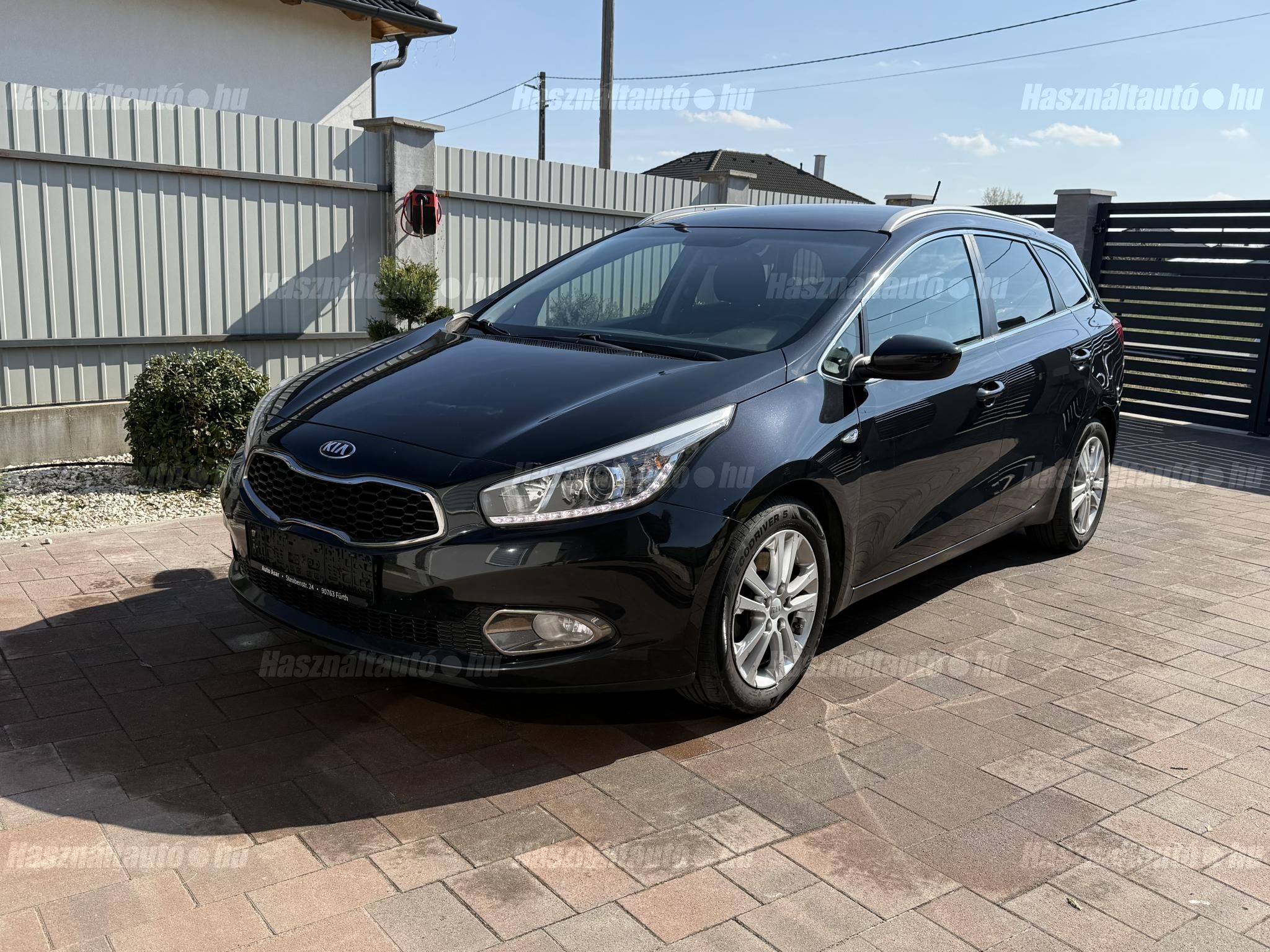 KIA CEE'D 2015 - 1