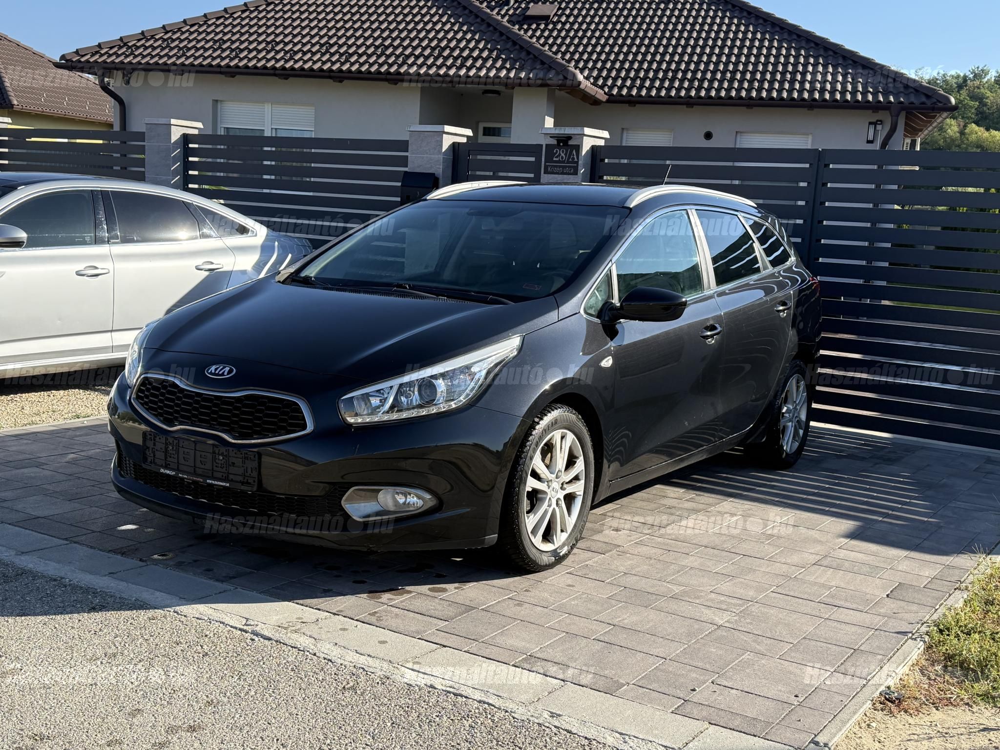KIA CEE'D 2015 - 1