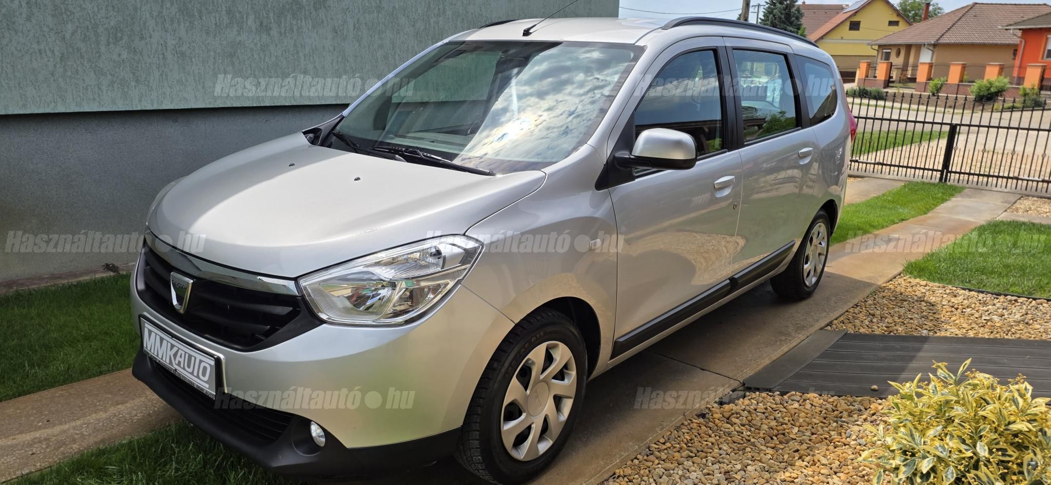 DACIA LODGY 2013/6 - 1