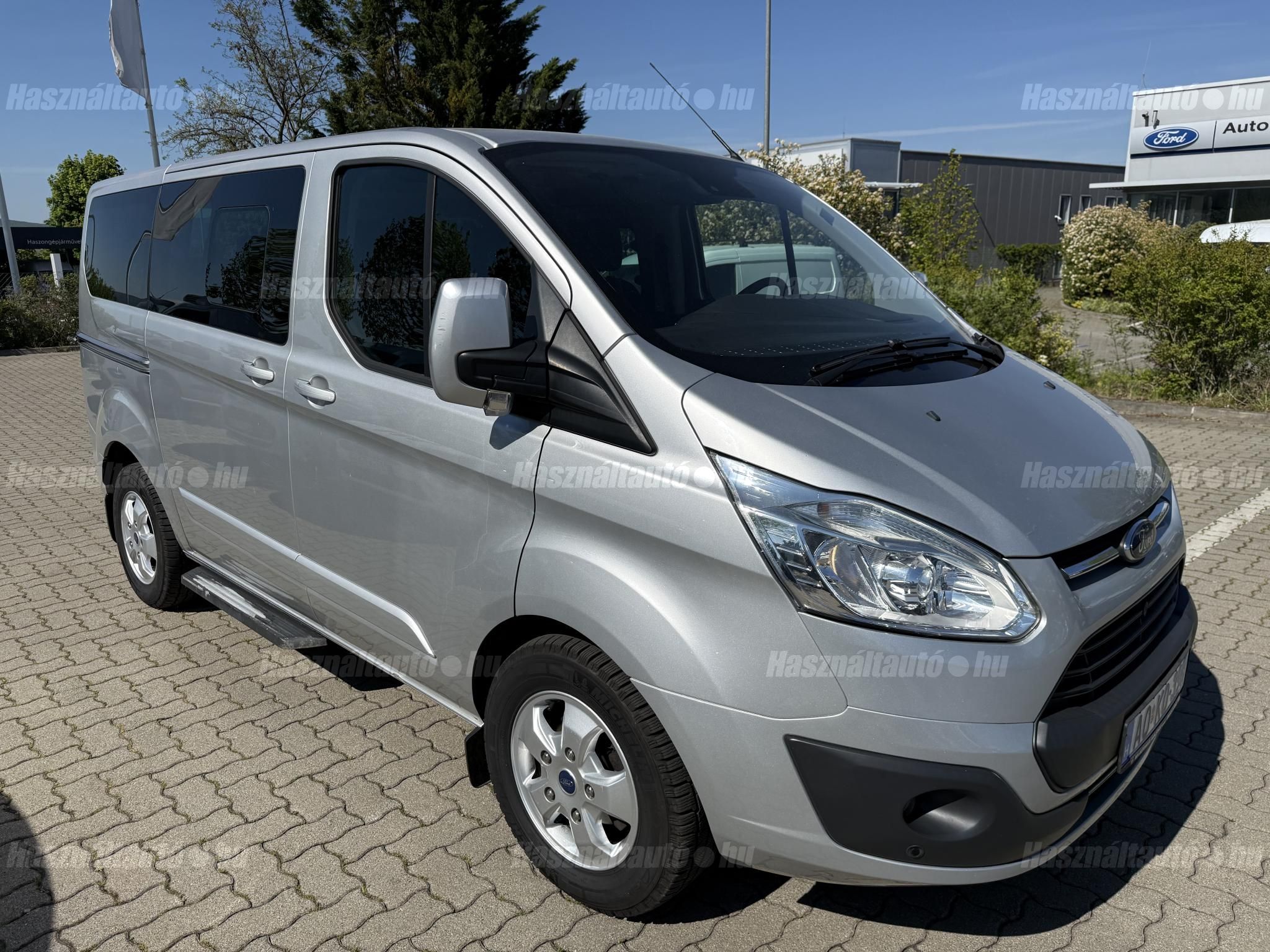 FORD TOURNEO 2017 - 1