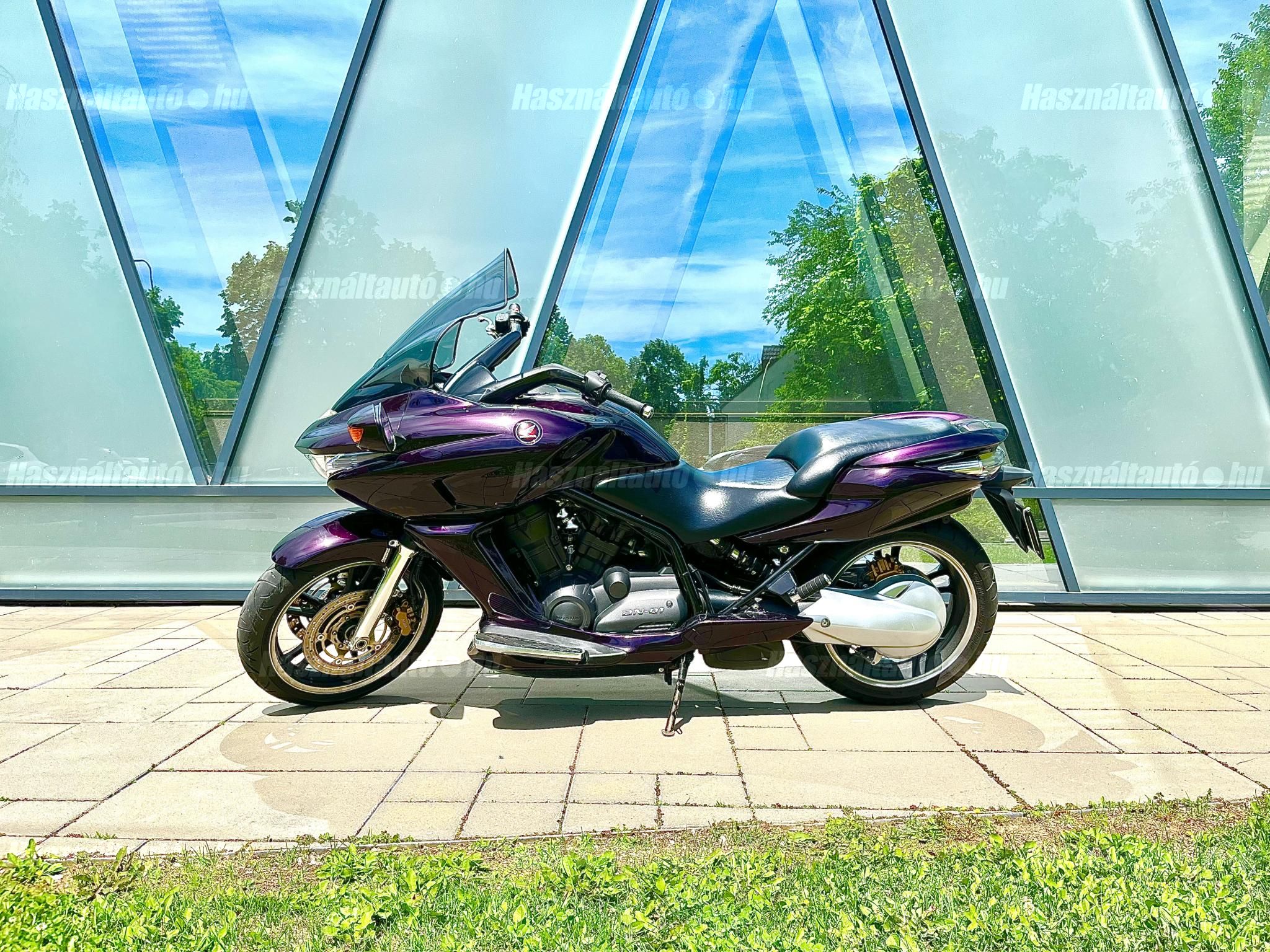 HONDA DN-01 2008/6 - 1