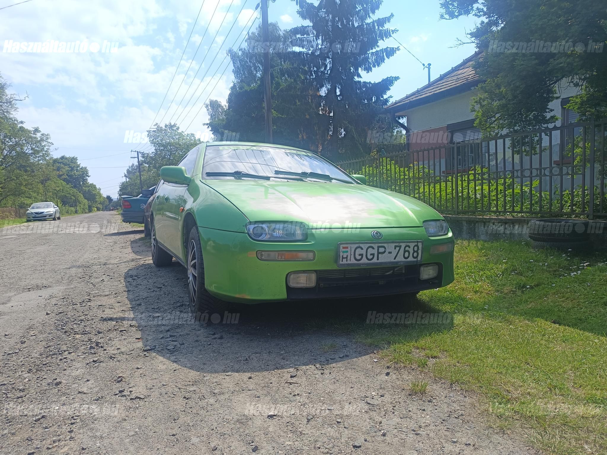 MAZDA 323 F 1997/2 - 1