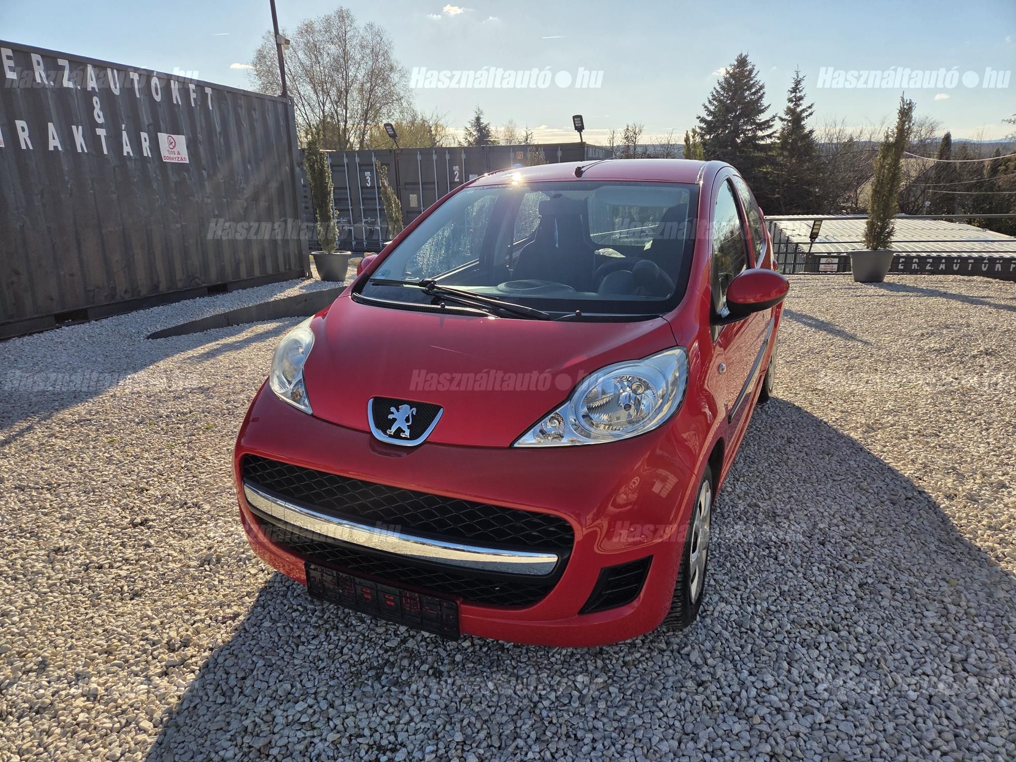 PEUGEOT 107 2009/4 - 1