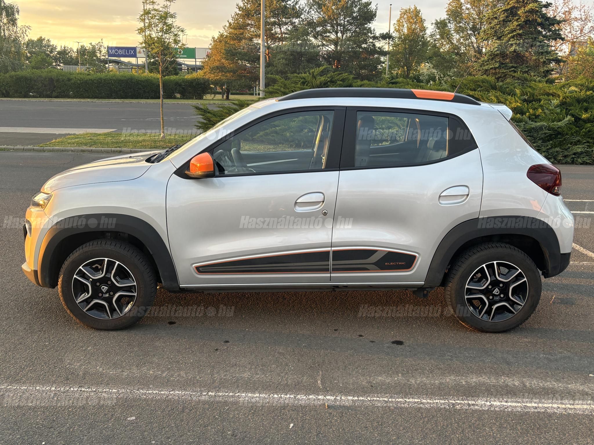 DACIA SPRING 2023/2 - 1