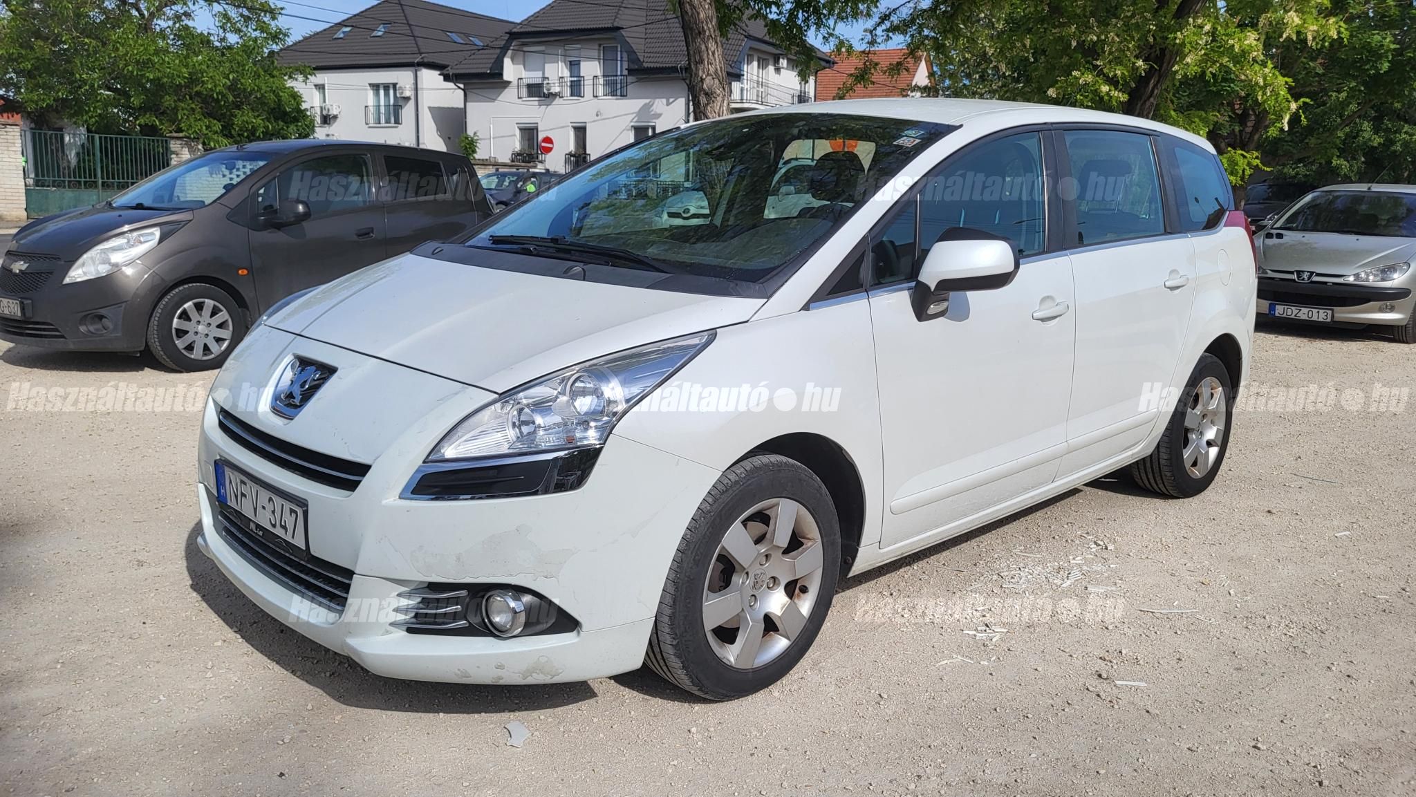 PEUGEOT 5008 2010/10 - 1