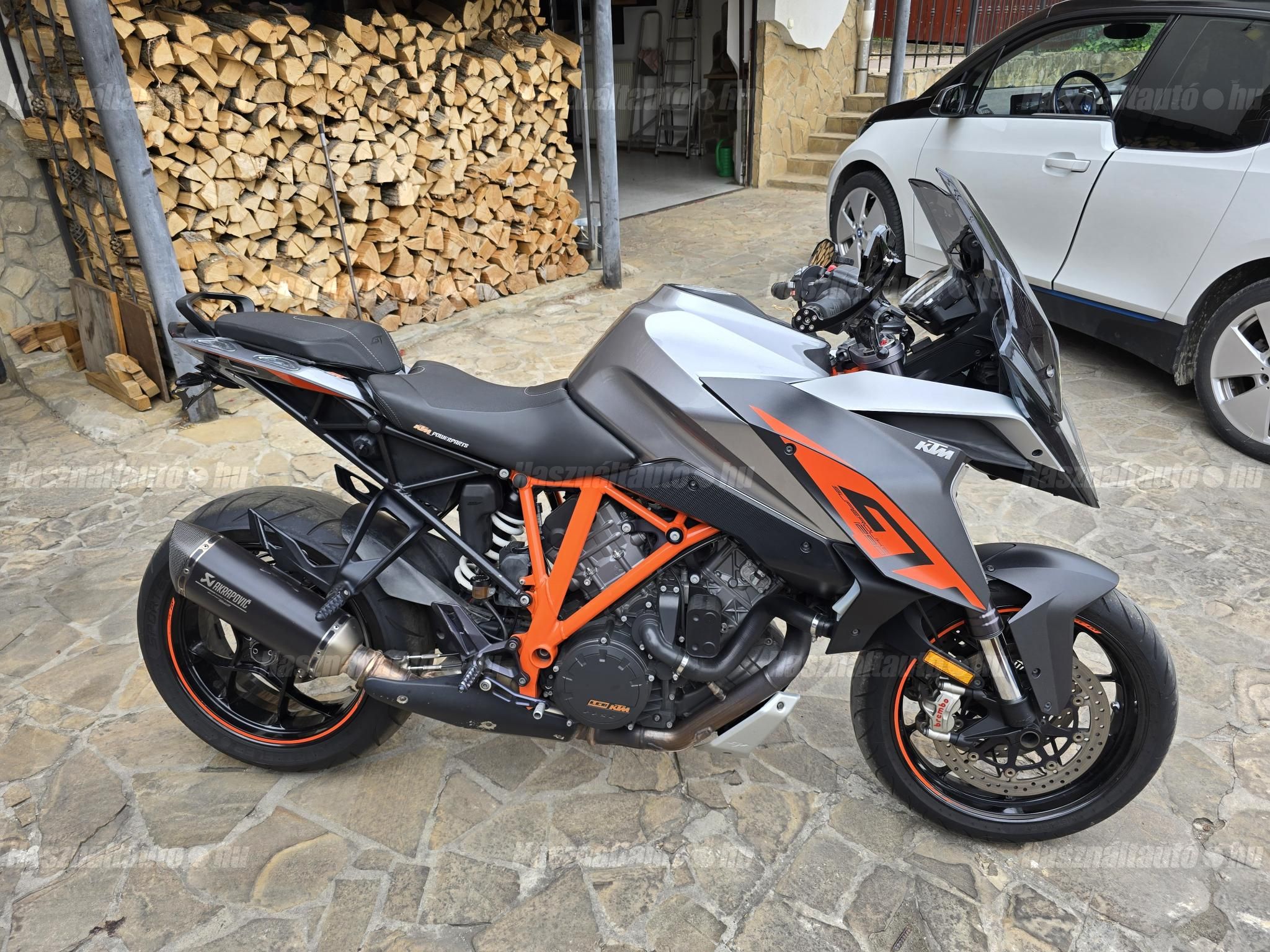 KTM 1290 SUPER DUKE GT 2016 - 1