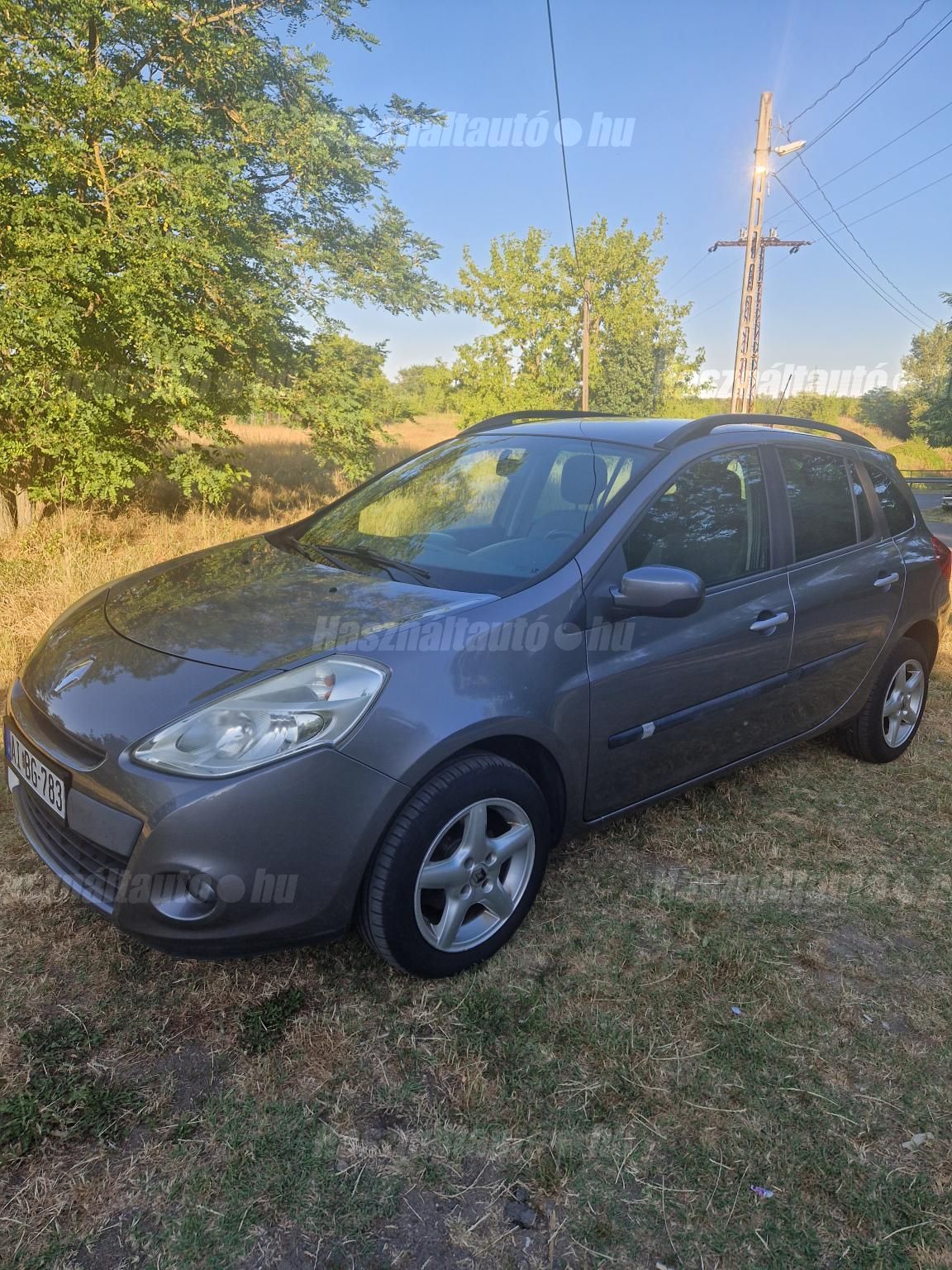 RENAULT CLIO 2011/9 - 1