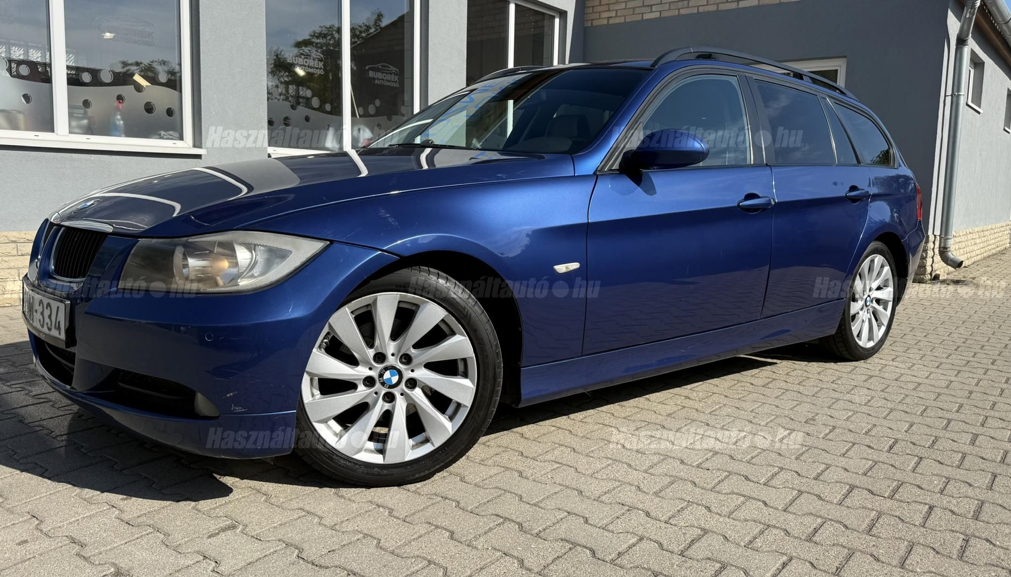 BMW 320 2006/12 - 1
