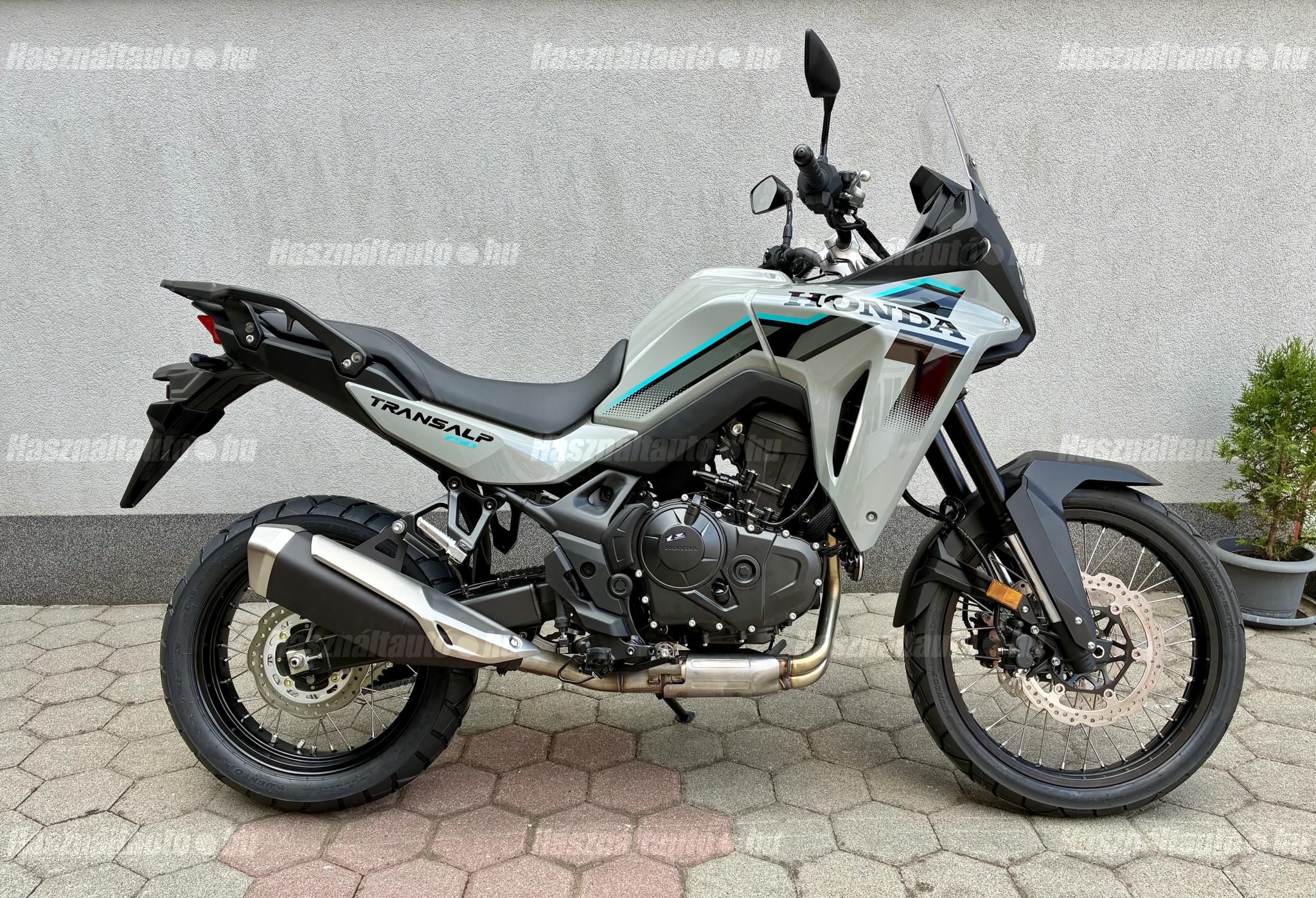 HONDA XL 750 2026 - 1